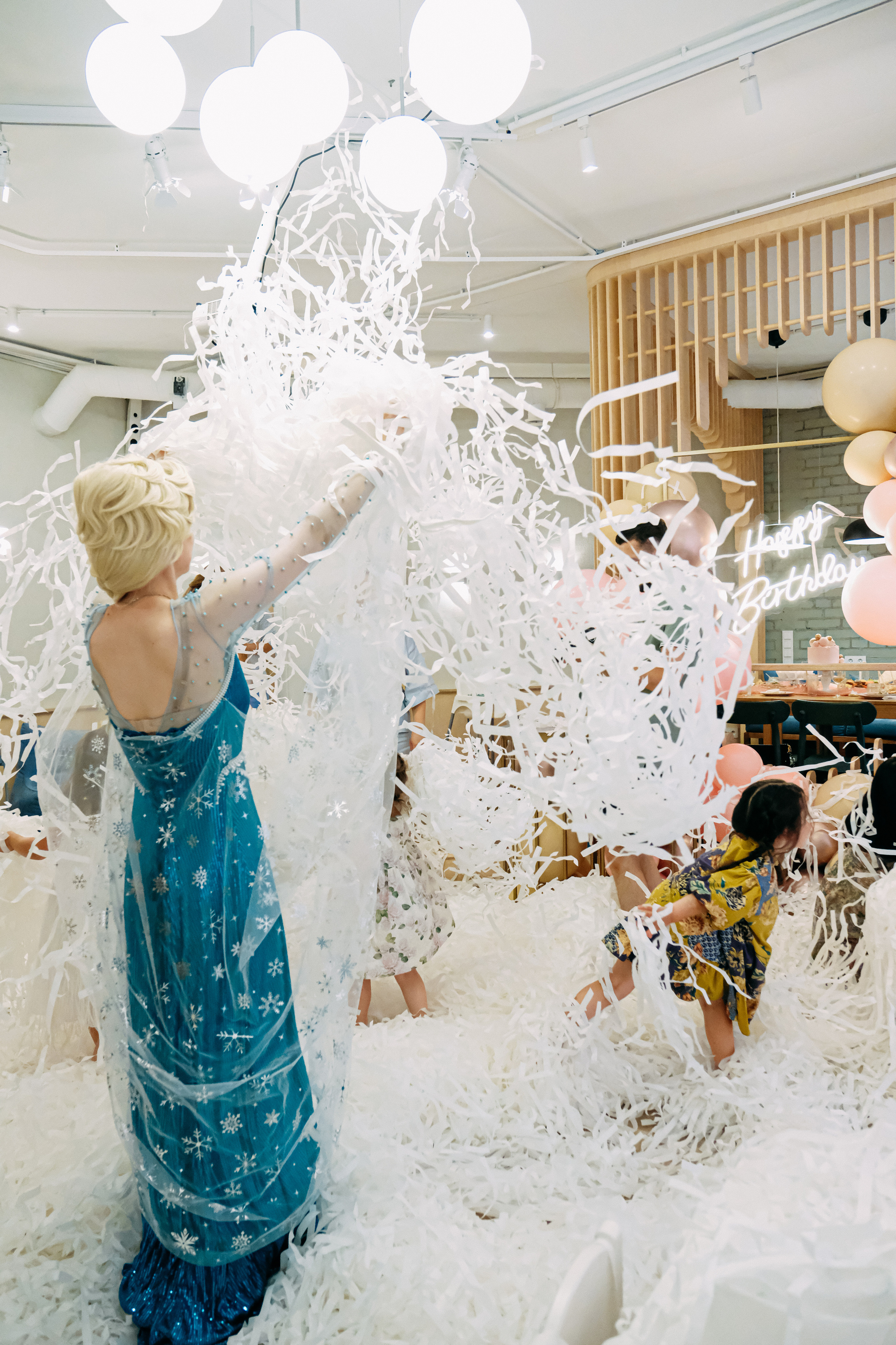 День Рождения " В гостях у Эльзы». Свадебный и семейный фотограф в Санкт-Петербурге Светлана Лантратова