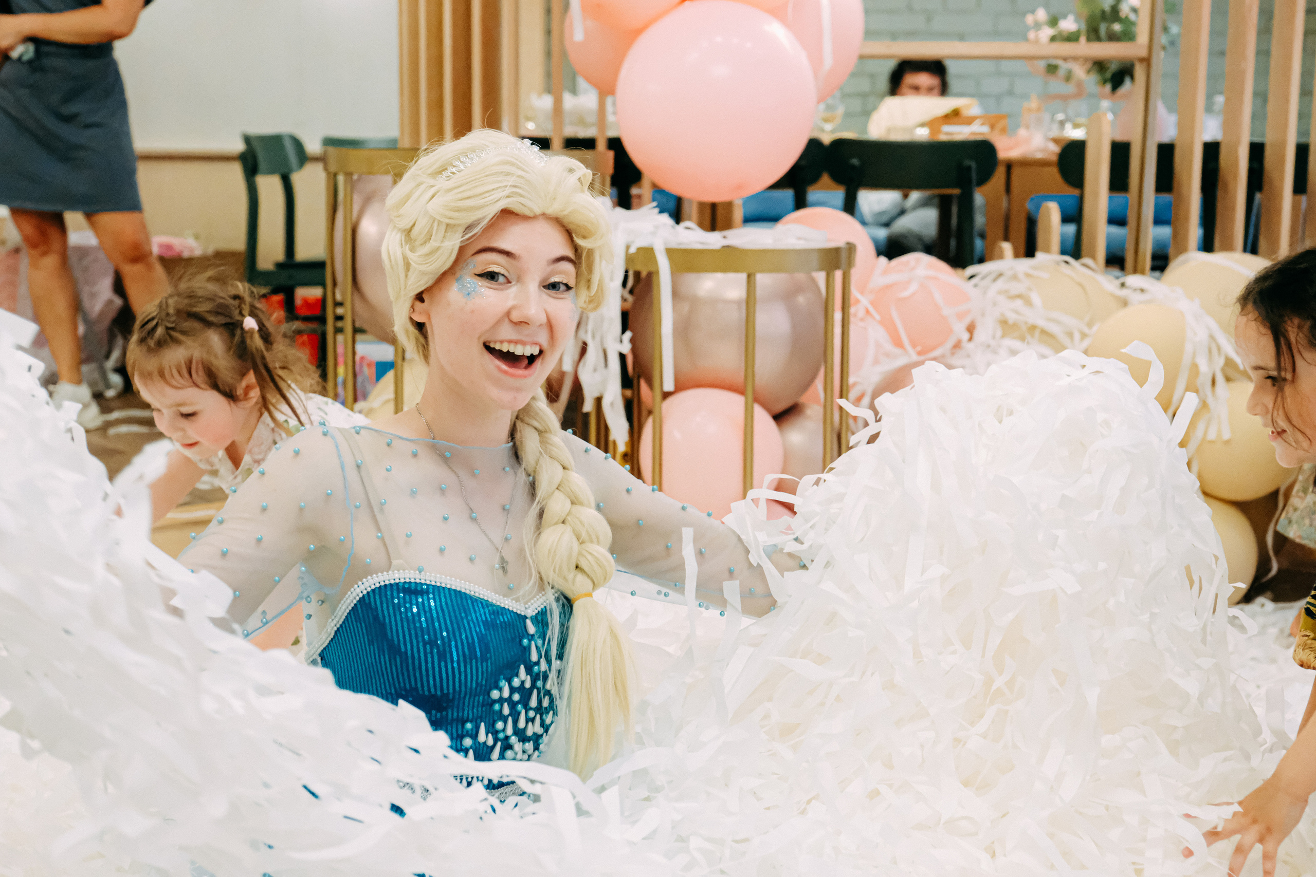 День Рождения " В гостях у Эльзы». Свадебный и семейный фотограф в Санкт-Петербурге Светлана Лантратова