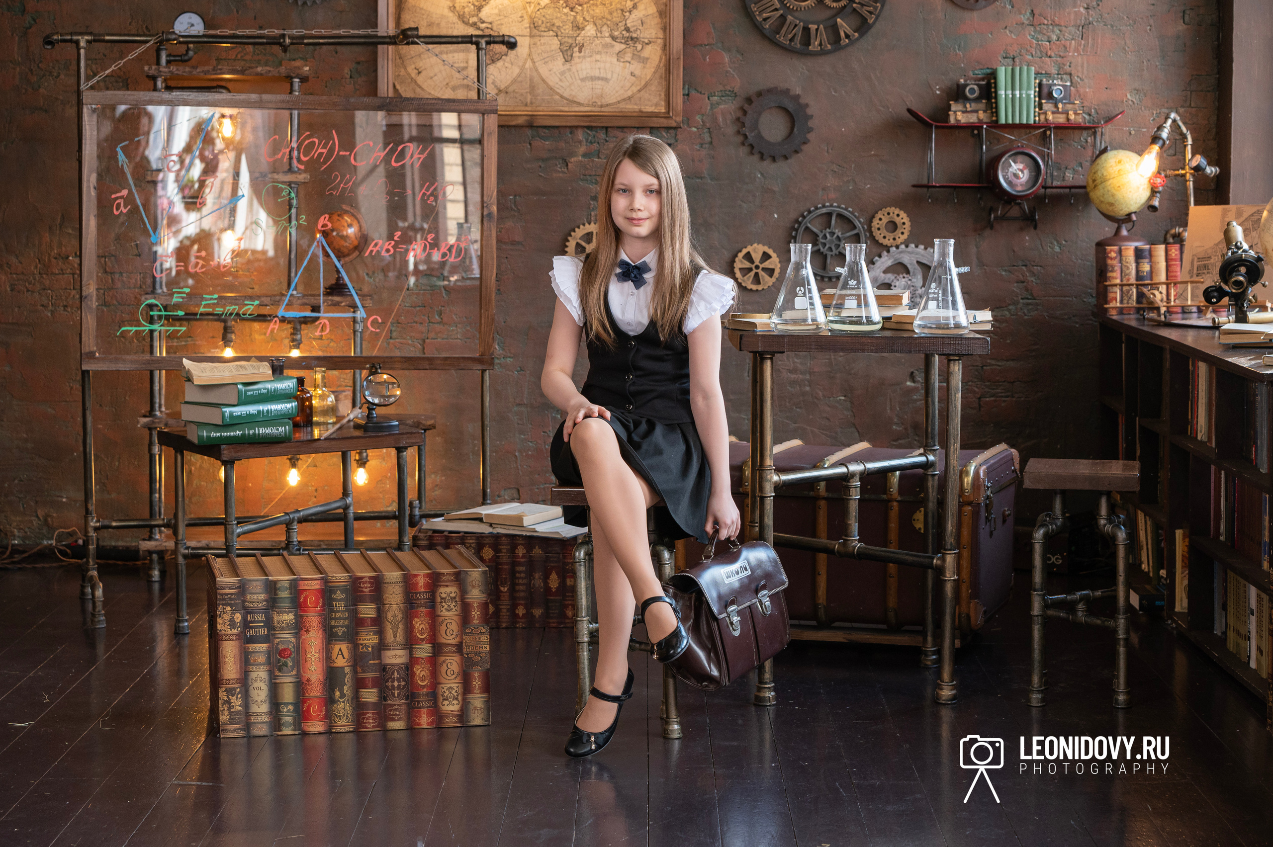 ШКОЛЬНЫЙ АЛЬБОМ