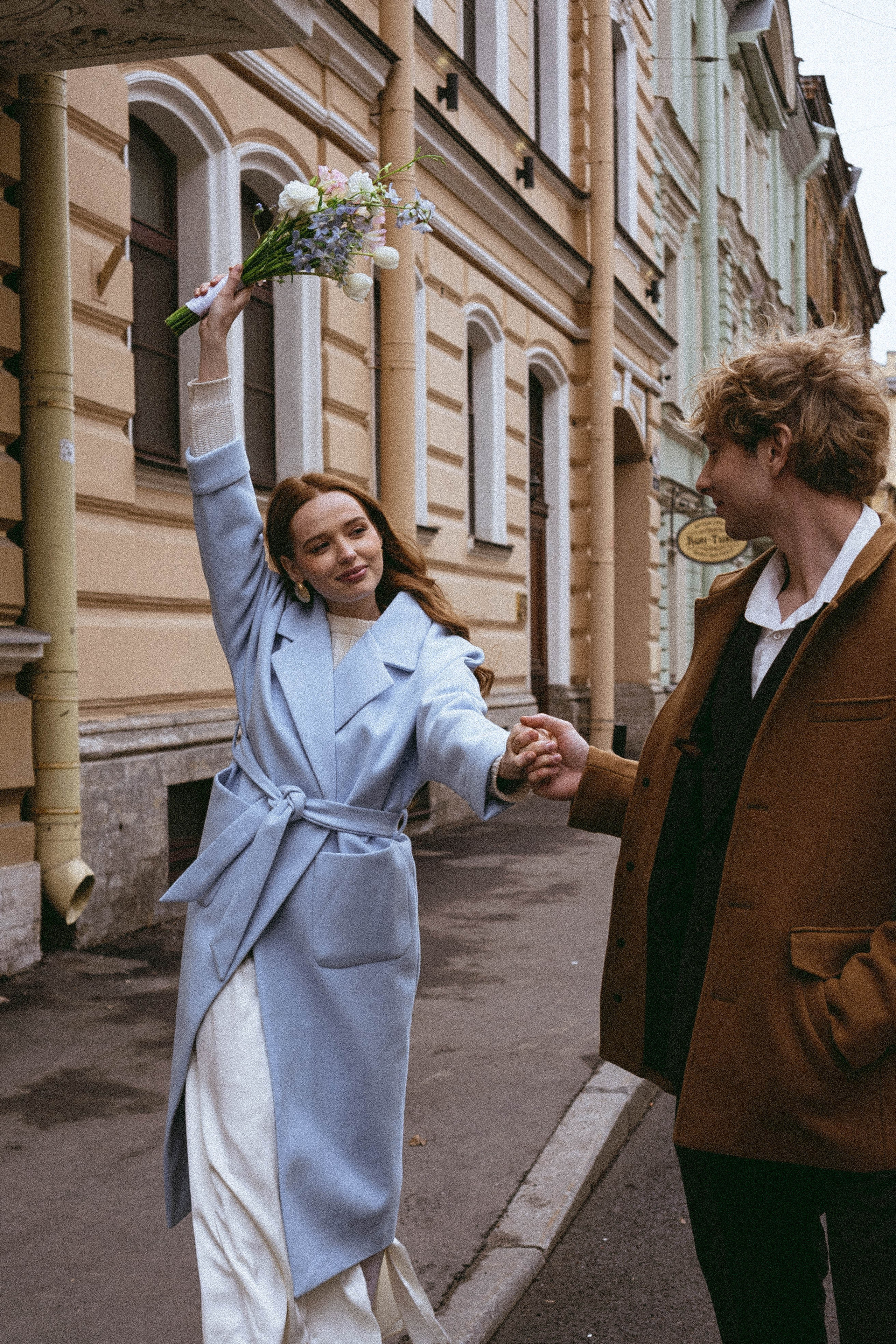 СВАДЕБНАЯ ПРОГУЛКА ПО ПЕТРОГРАДКЕ ВЕСНОЙ (ФОТОСЕССИИЯ ПАРЫ СВАДЕБНАЯ). Профессиональный фотограф, Санкт-Петербург — Виктория Богомолова