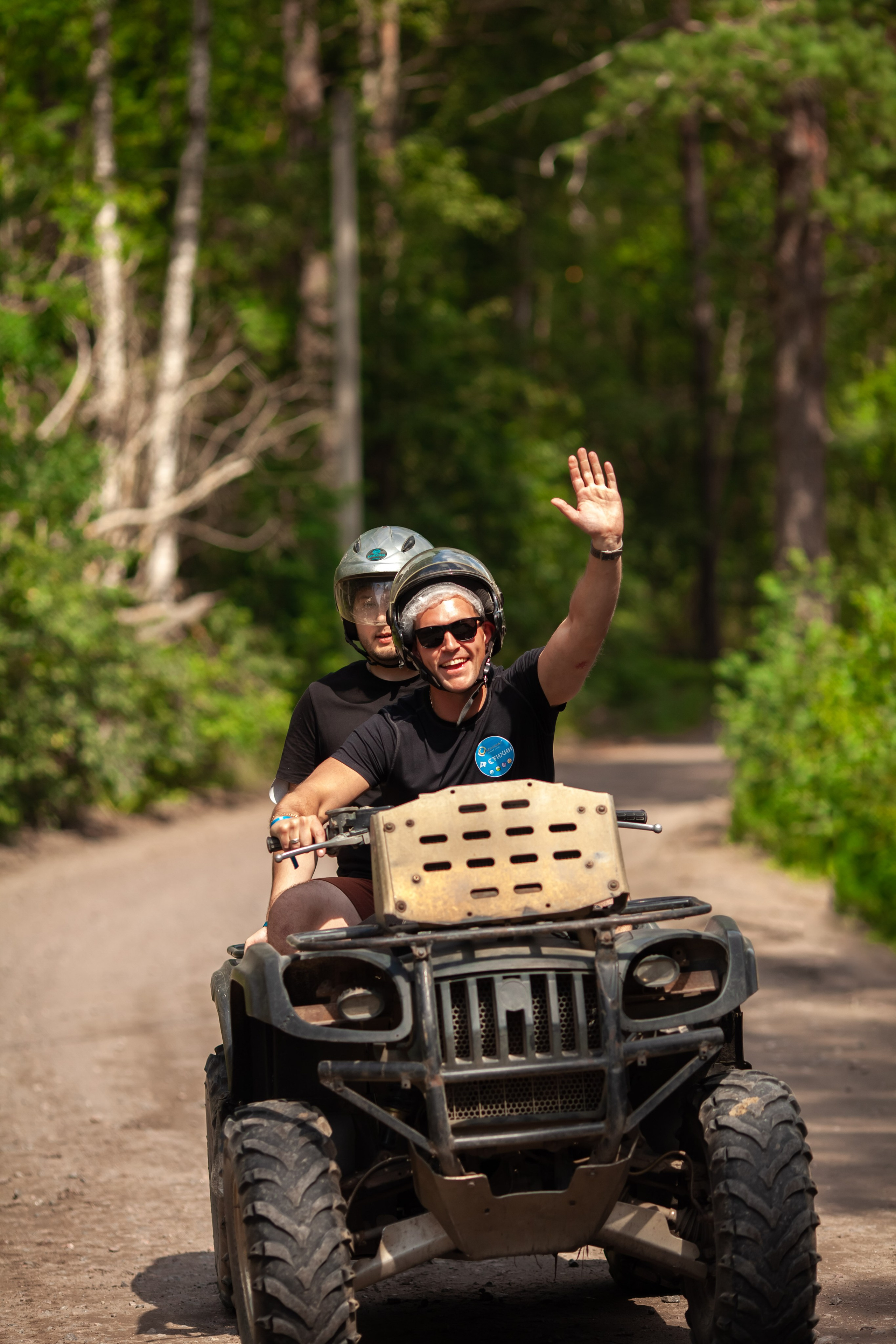 Икапласт — тимбилдинг. Двойняшки-фотографы Анна и Анастасия в Санкт-Петербурге