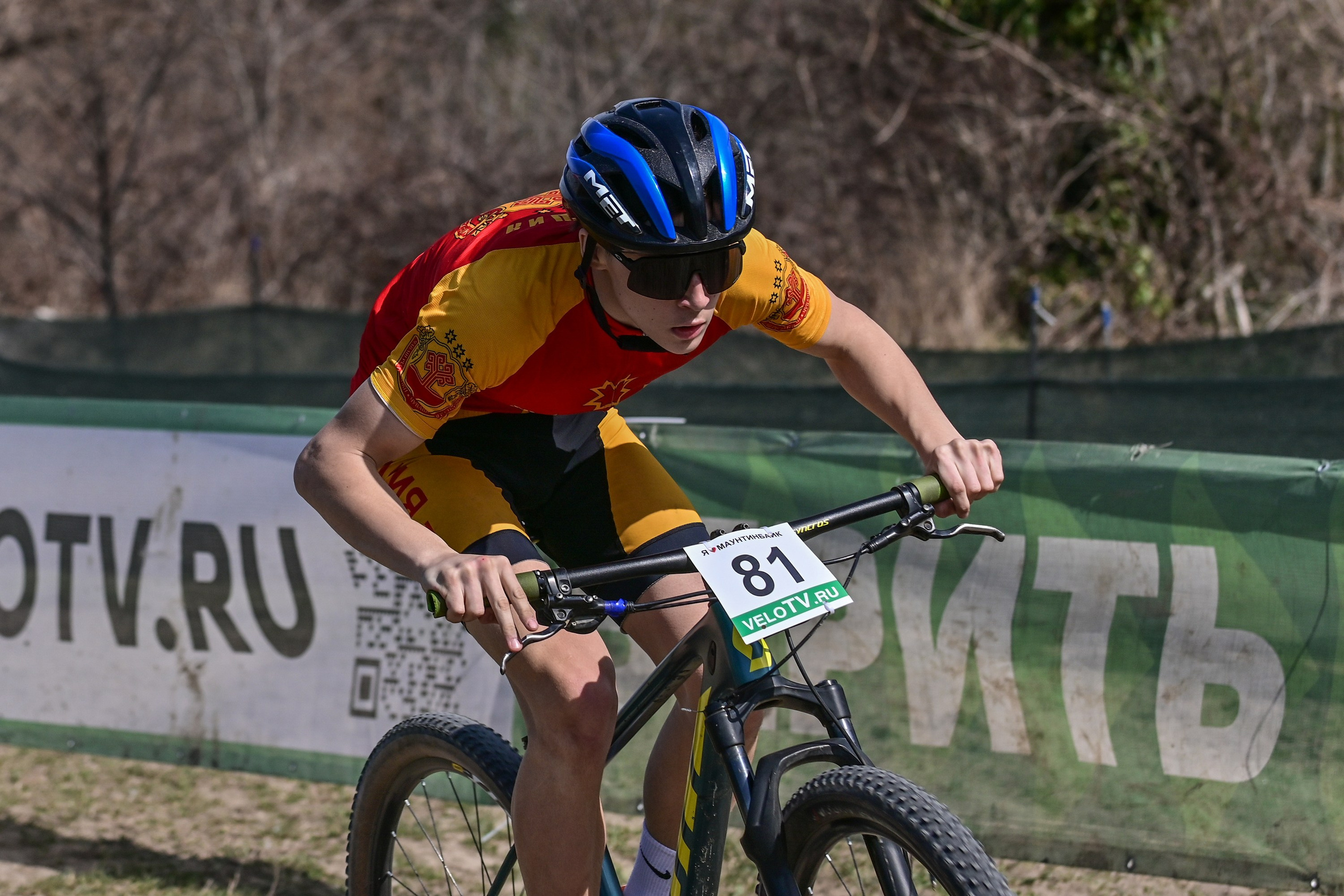 Маунтинбайк, кросс-кантри в Архипо-Осиповке 16 марта 2025. Спортивный фотограф, фотожурналист Павел Ларькин