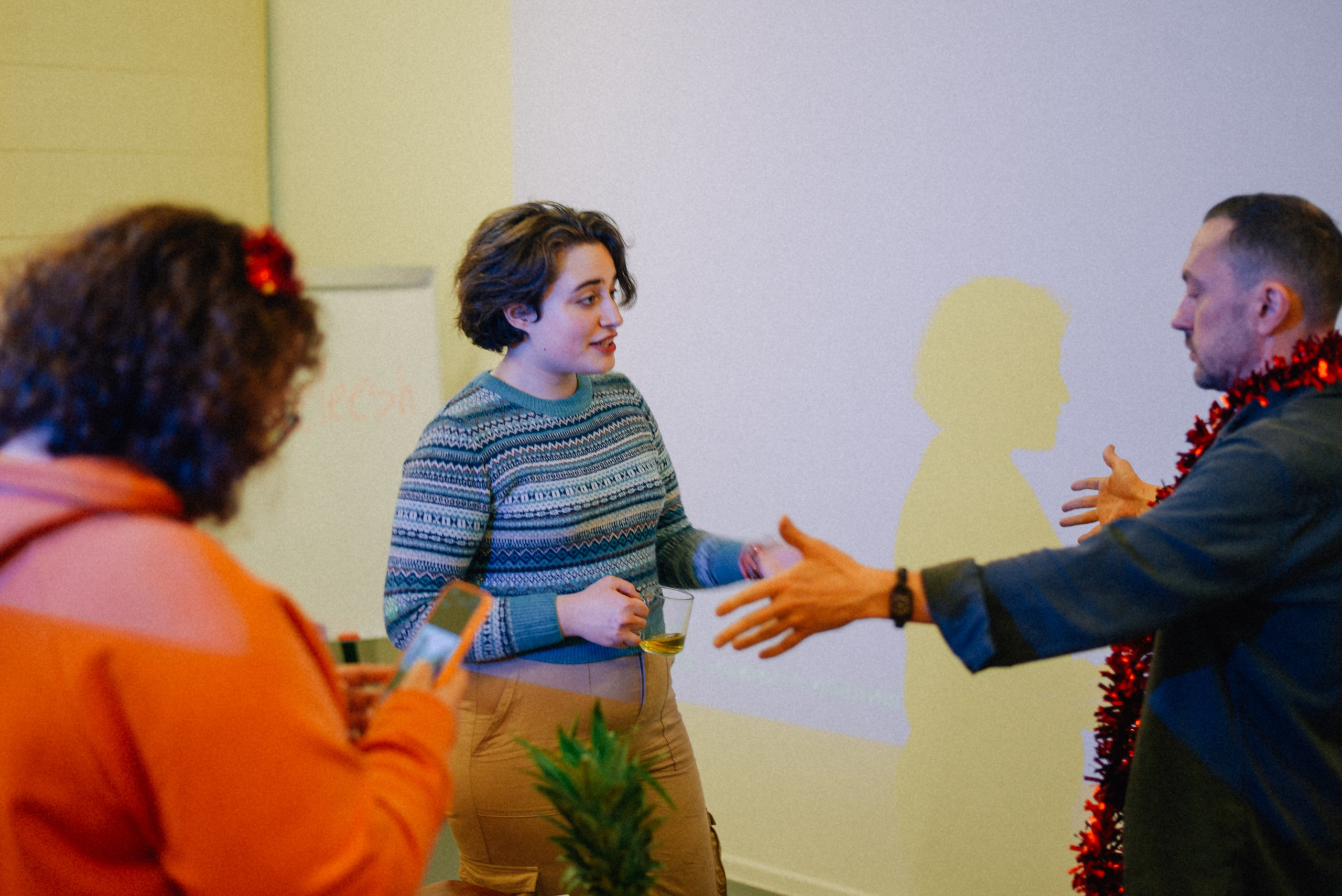 ЧТО ТЫ МЕЛЕШь Вечер вьетнамского караоке. Фотограф Лола Волна, город Москва