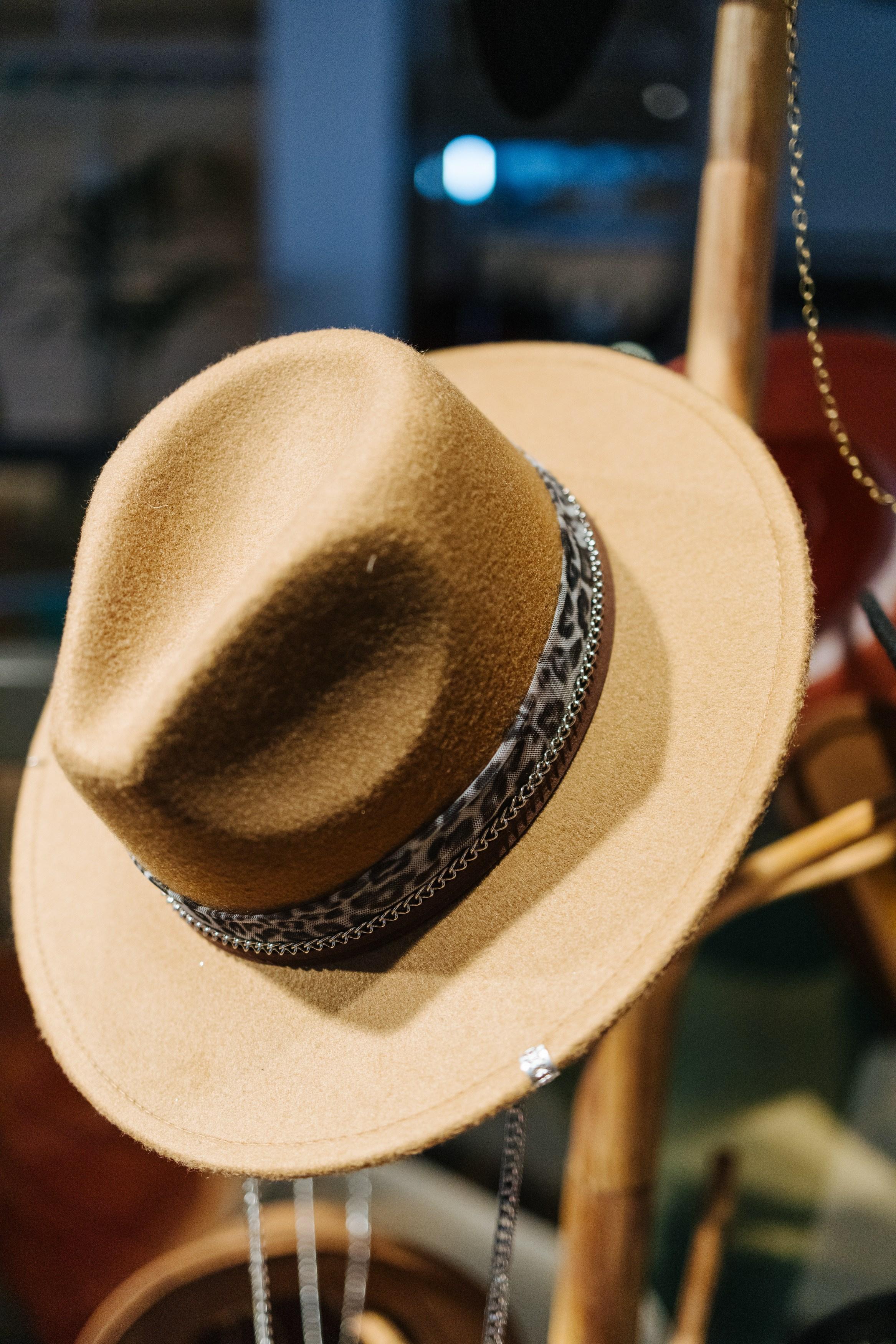 2–3 марта 2024 в пространстве «Три вокзала. Депо» / День 1 / фото Валерий Белобеев. Фотоотчеты «Ламбада-маркета»