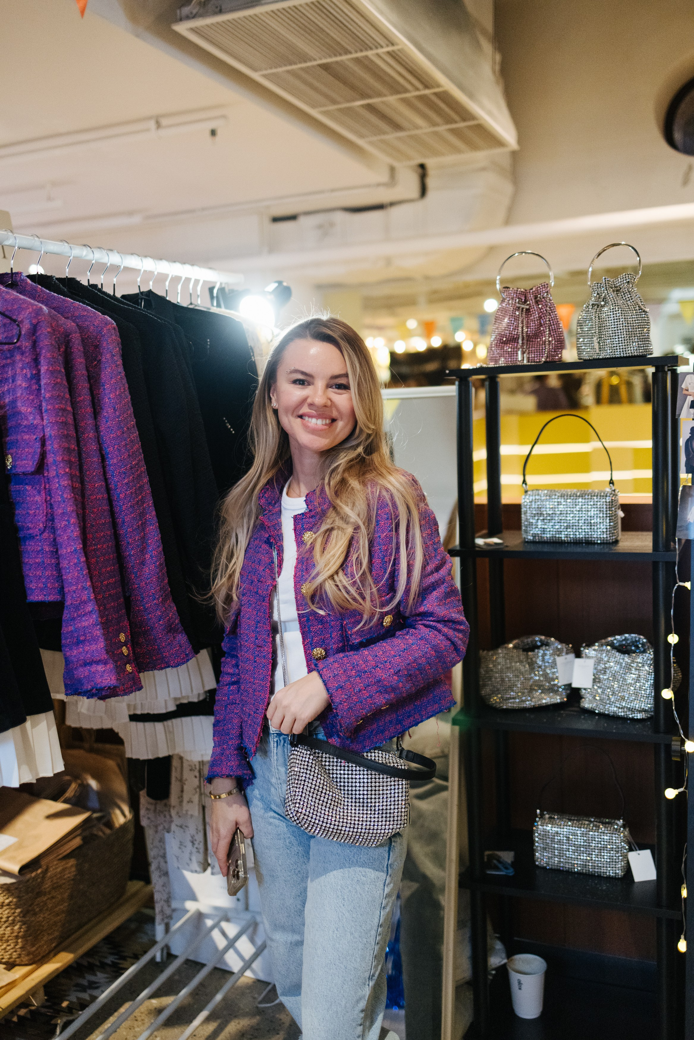 23–24 декабря 2023 в «Три вокзала. Депо» / День 2 / фото Валерий Белобеев. Фотоотчеты «Ламбада-маркета»