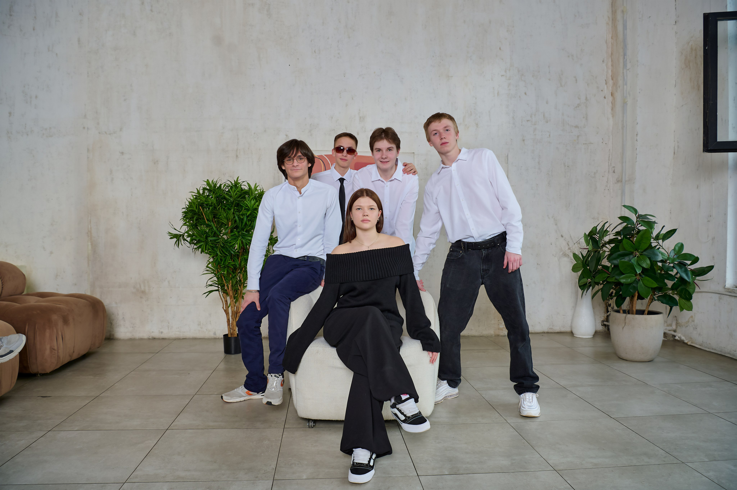 Пример фото выпускников в студии. Детский и семейный фотограф г. Москва Оксана Катаджи