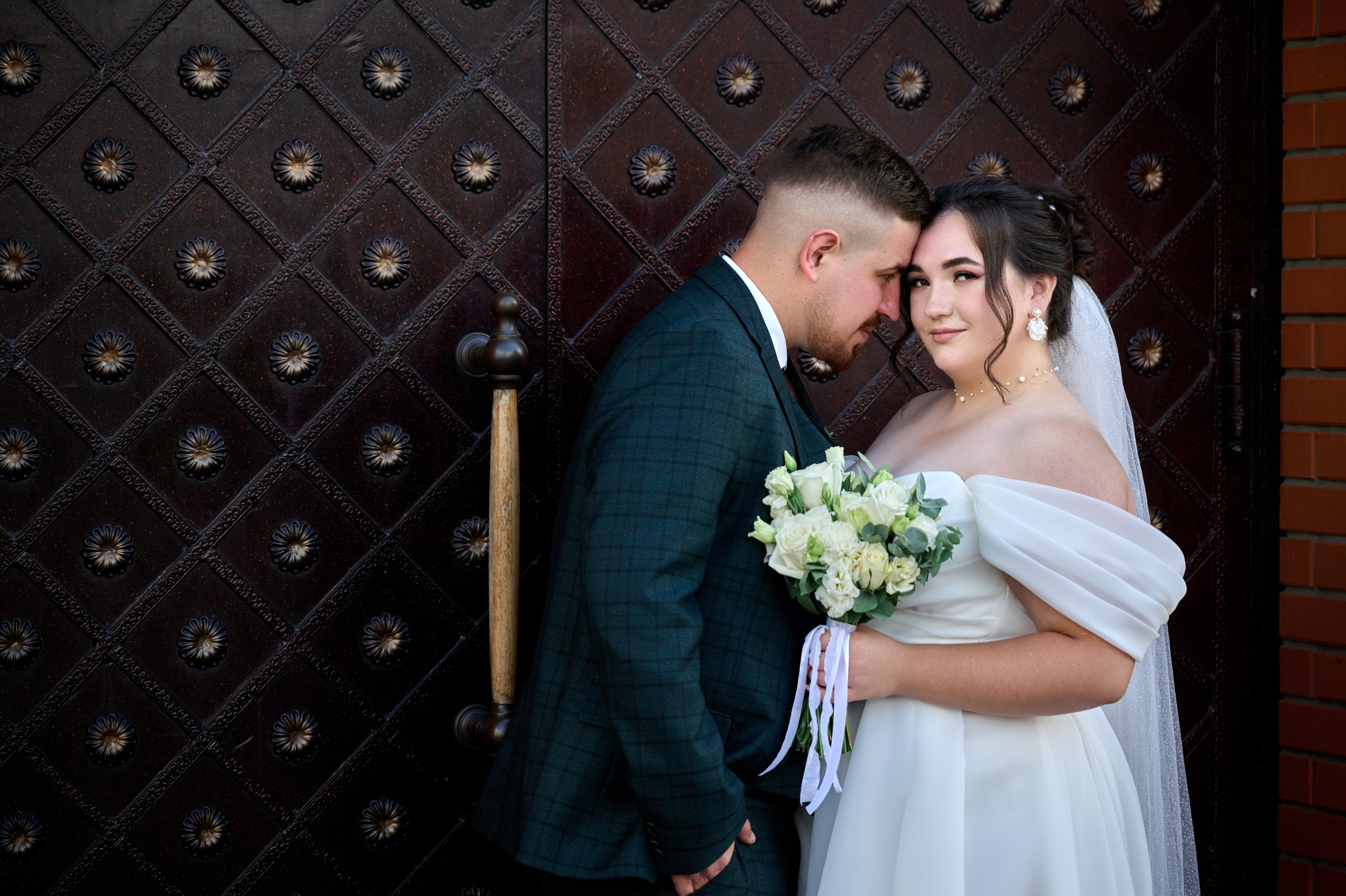 Свадебная фотосессия Константина и Дарьи. Профессиональный фотограф Старый Оскол, Губкин — свадьба, венчание, крещение, юбилей и день рождения