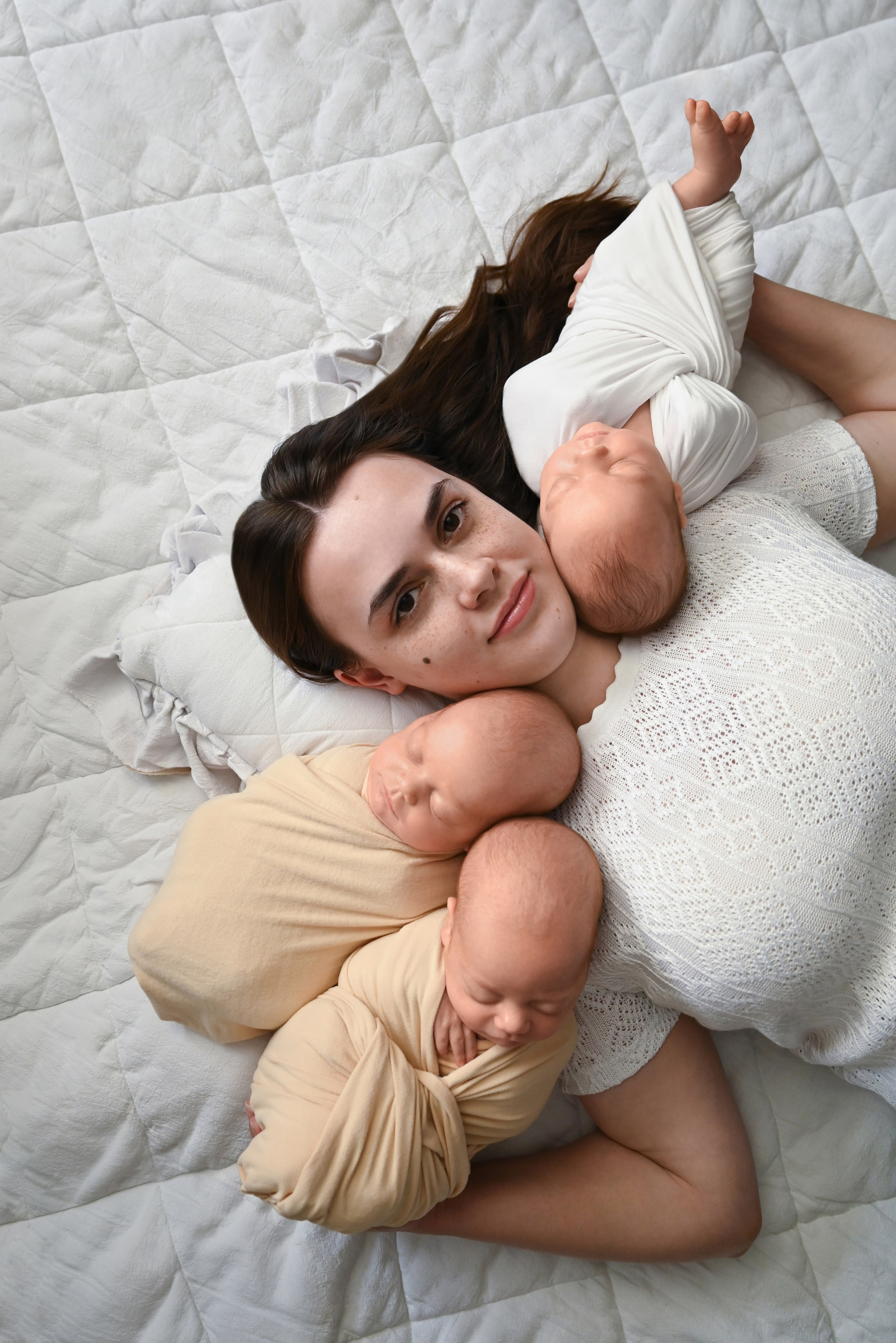 Тройняшки. Newborn42.ru Фотограф новорожденных  г. Кемерово Агафонова Жанна