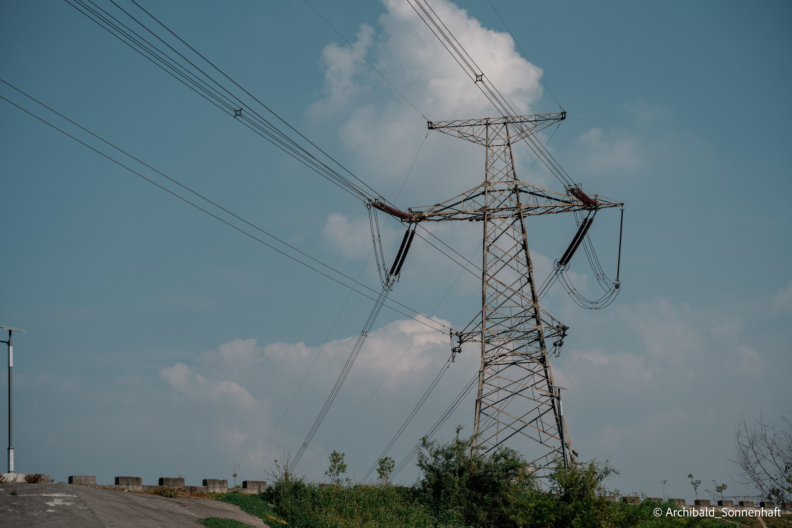 Weekend kayaking trip. Photographer in Guangzhou, China. Archibald Sonnenhaft