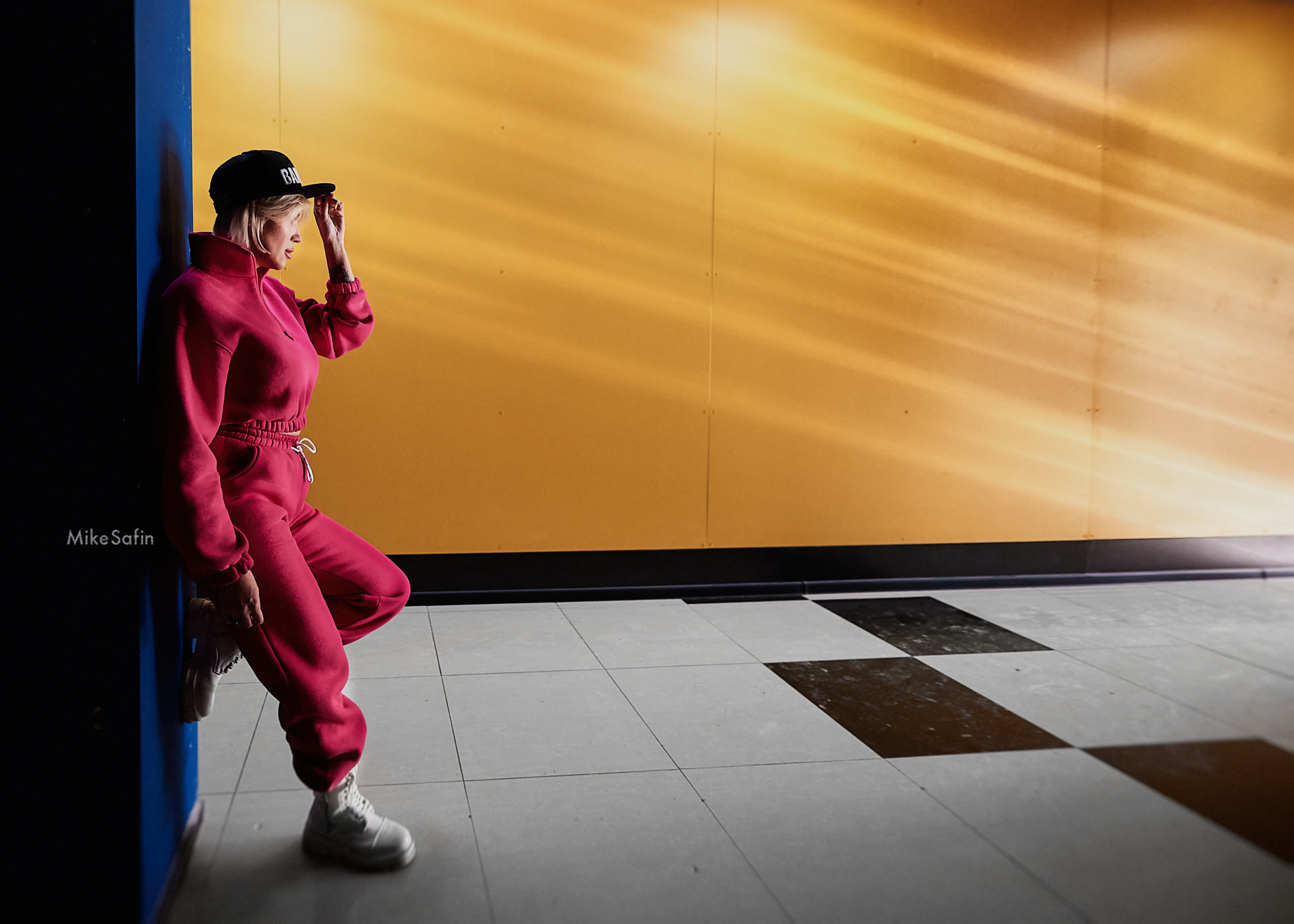 Стильные фото на складе ХМАО