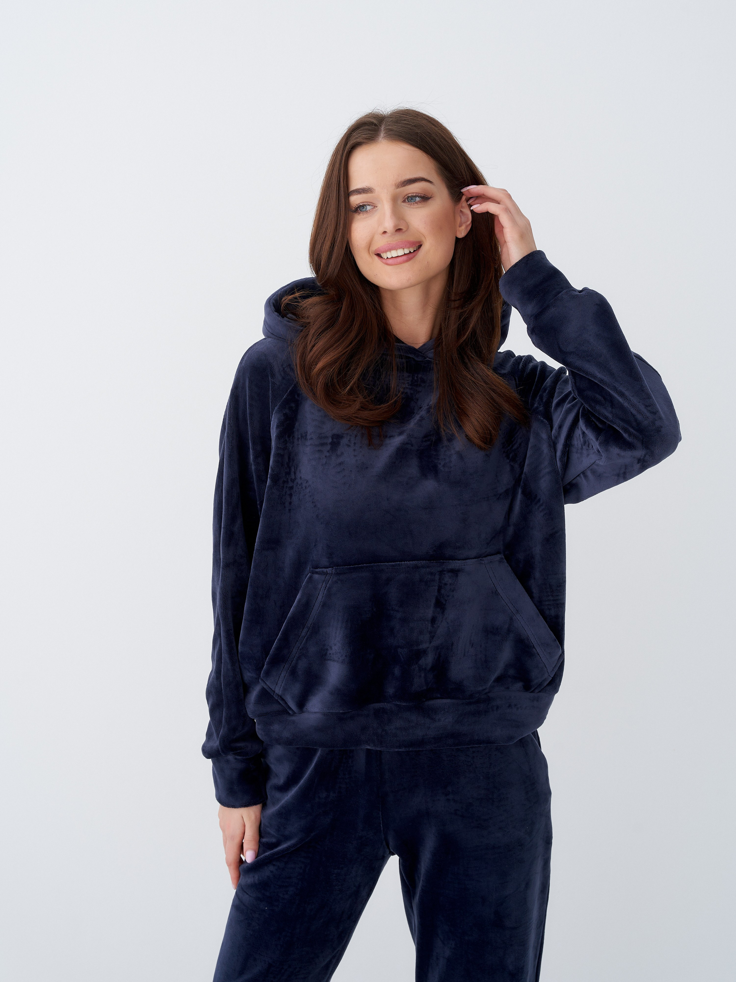 Оля. Контент для маркетплейсов и соцсетей. Фото и видео съемка