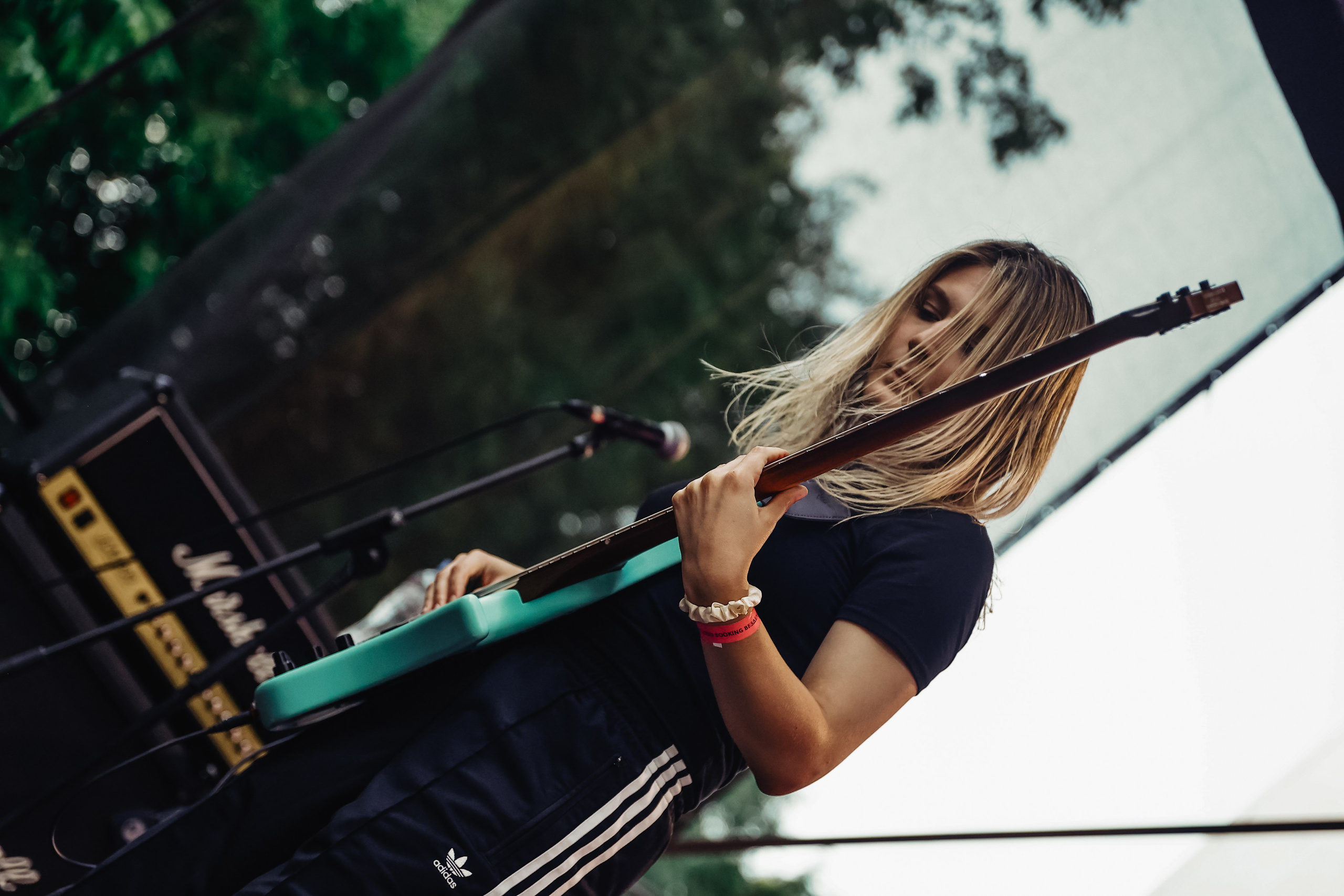 ЛЕТНИЙ МЕТАЛ В ПРАВДЕ