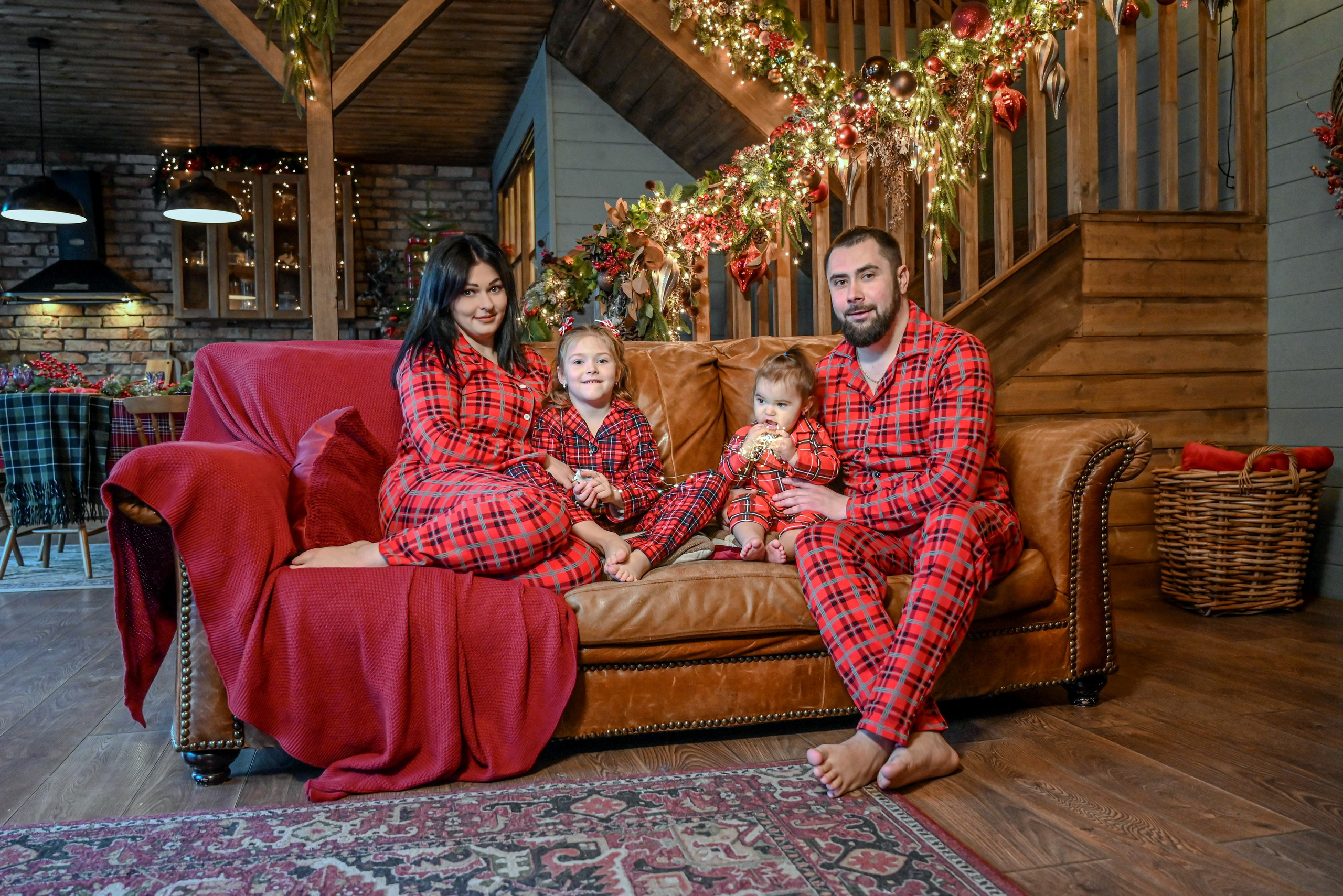 Леонида с семьёй в Шале. Семейный и детский фотограф Москва