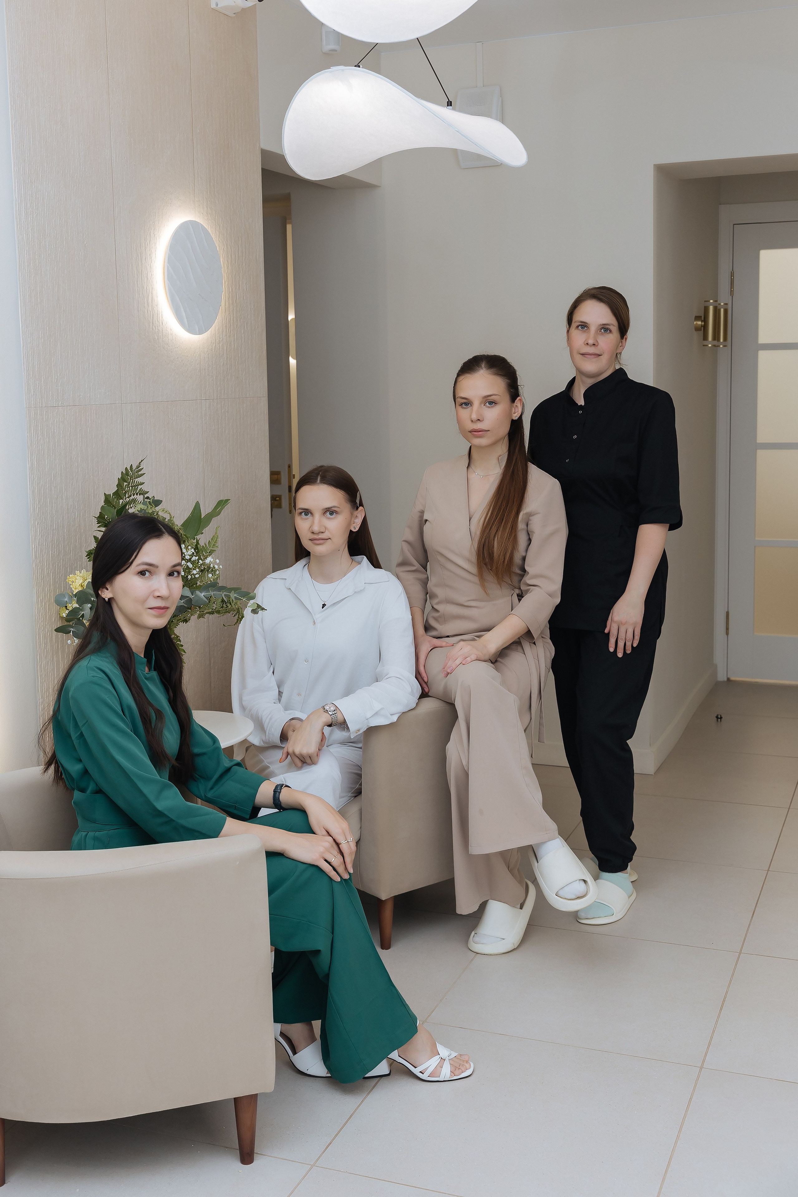 Код Красоты 〡 массаж • косметология. Мозжерина Ирина — Свадебный и семейный фотограф в Екатеринбурге