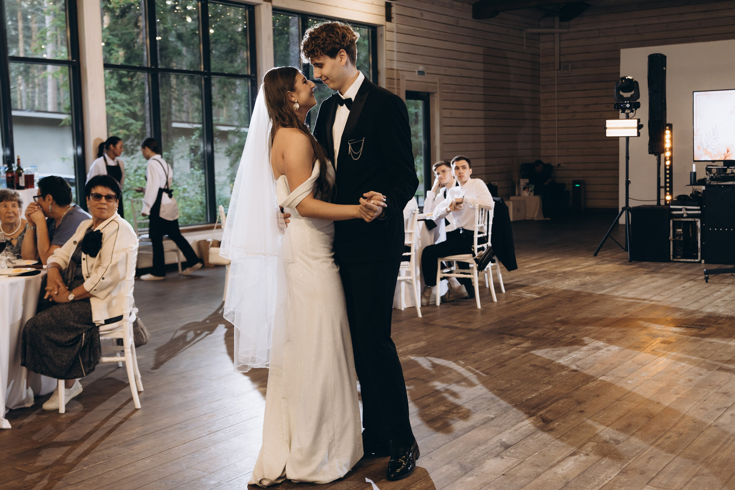 03.08.25 Артем & Анастасия. Свадебный и семейный фотограф в Новосибирске Дарья Кель