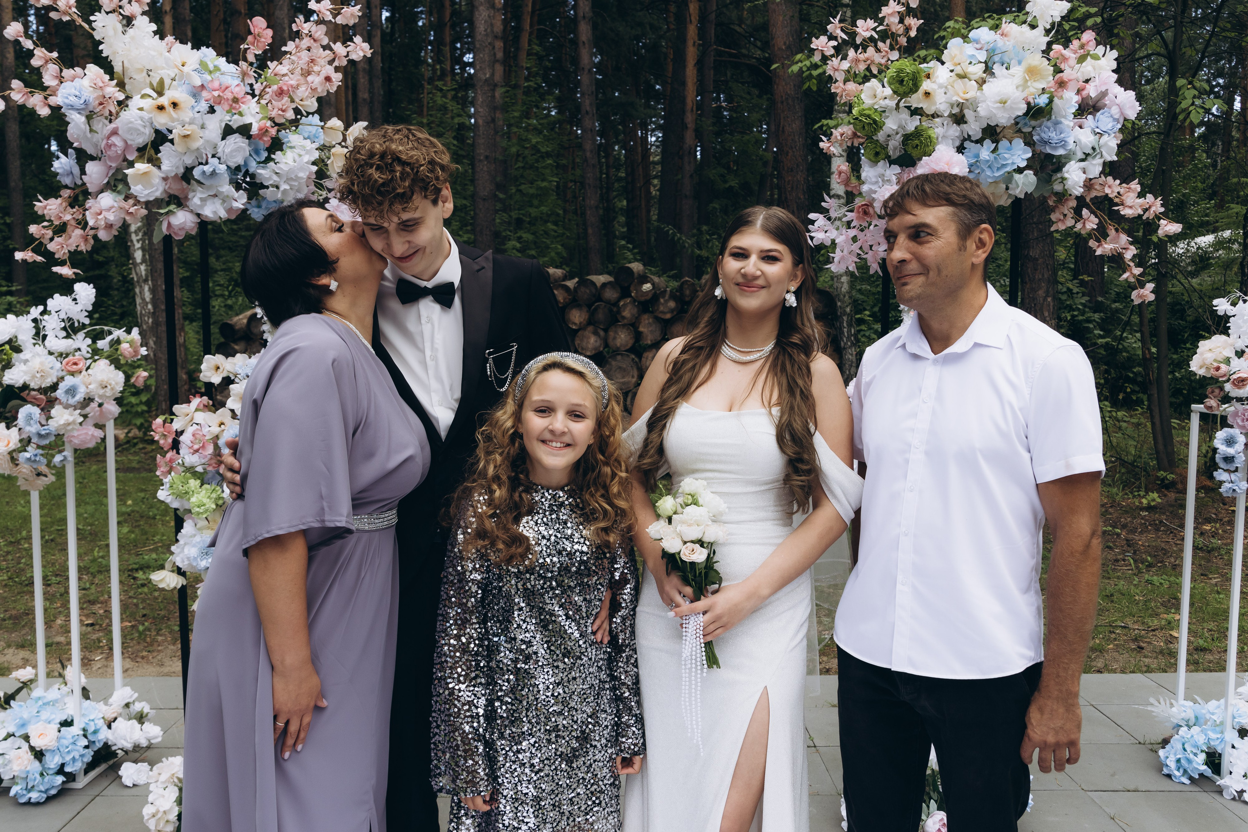 03.08.25 Артем & Анастасия. Свадебный и семейный фотограф в Новосибирске Дарья Кель