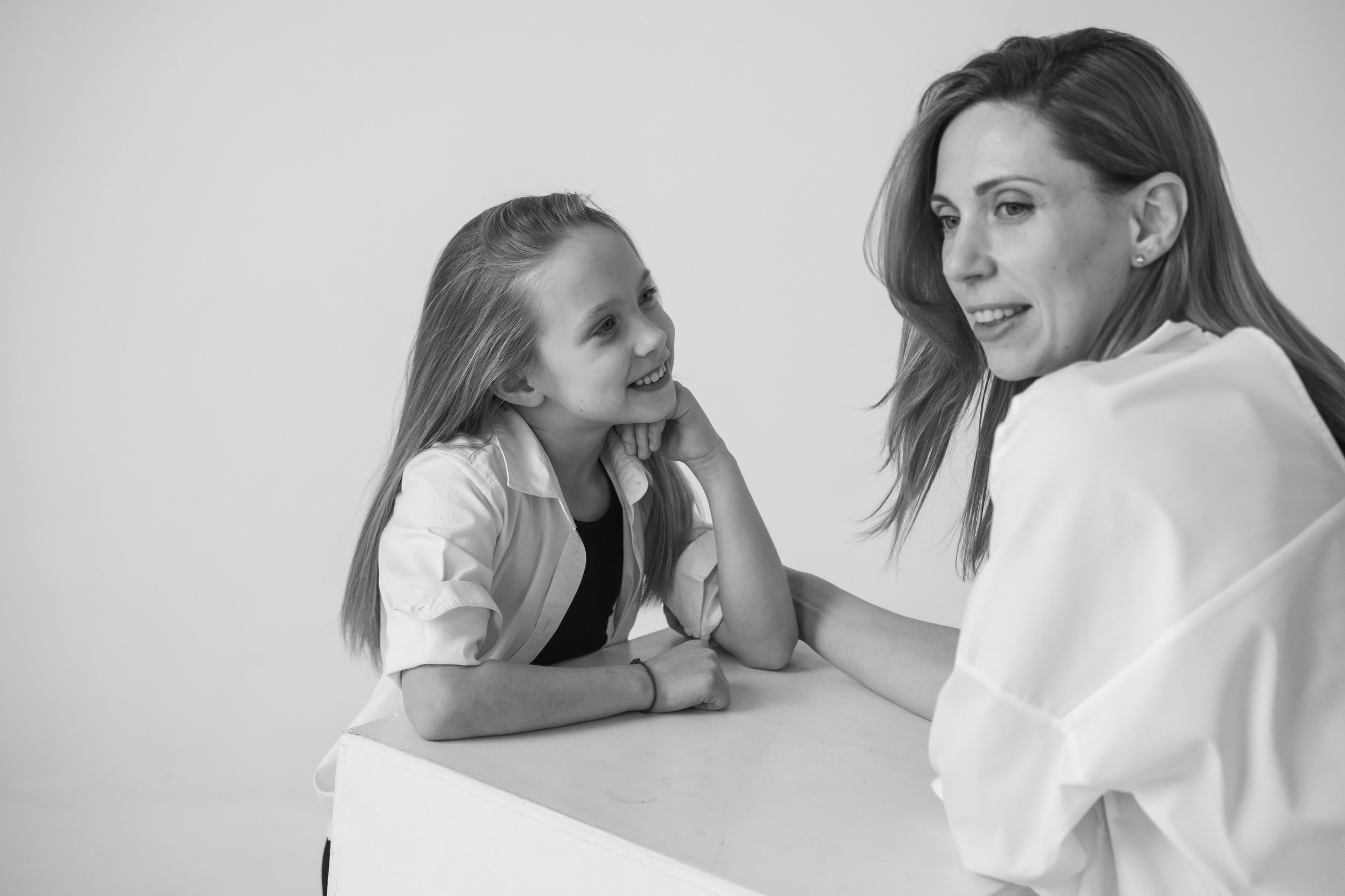 Мама и дочь. Главная