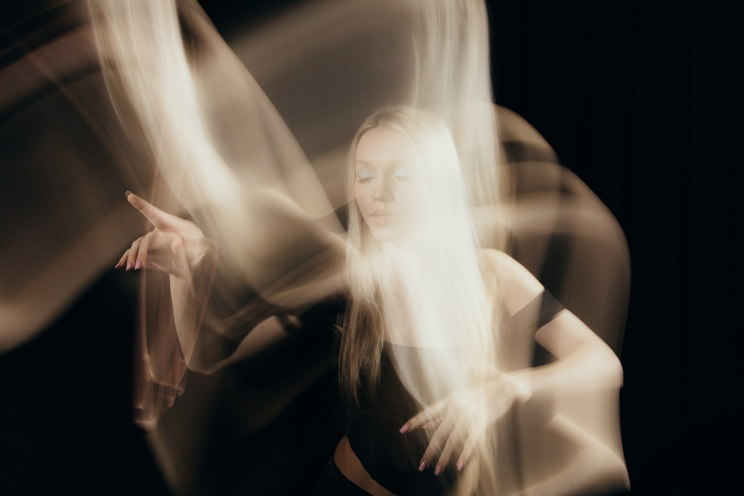 Проект для Свободного театра современного танца. Фотограф Татьяна Жбанова