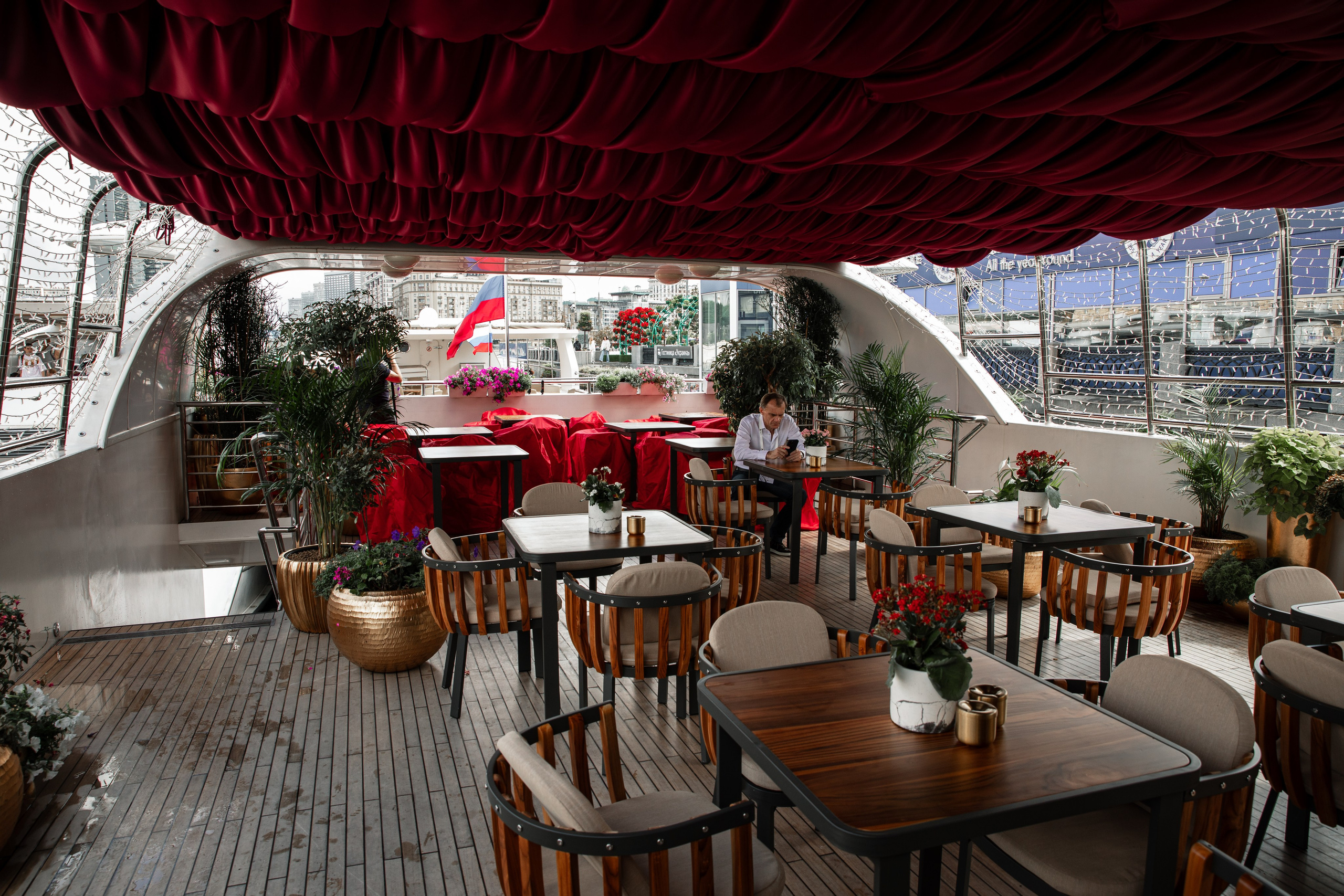 Премиальный клуб ABOSS | Мастер-класс на яхте. Alexey Sentyurin, brands and business photographer in Moscow