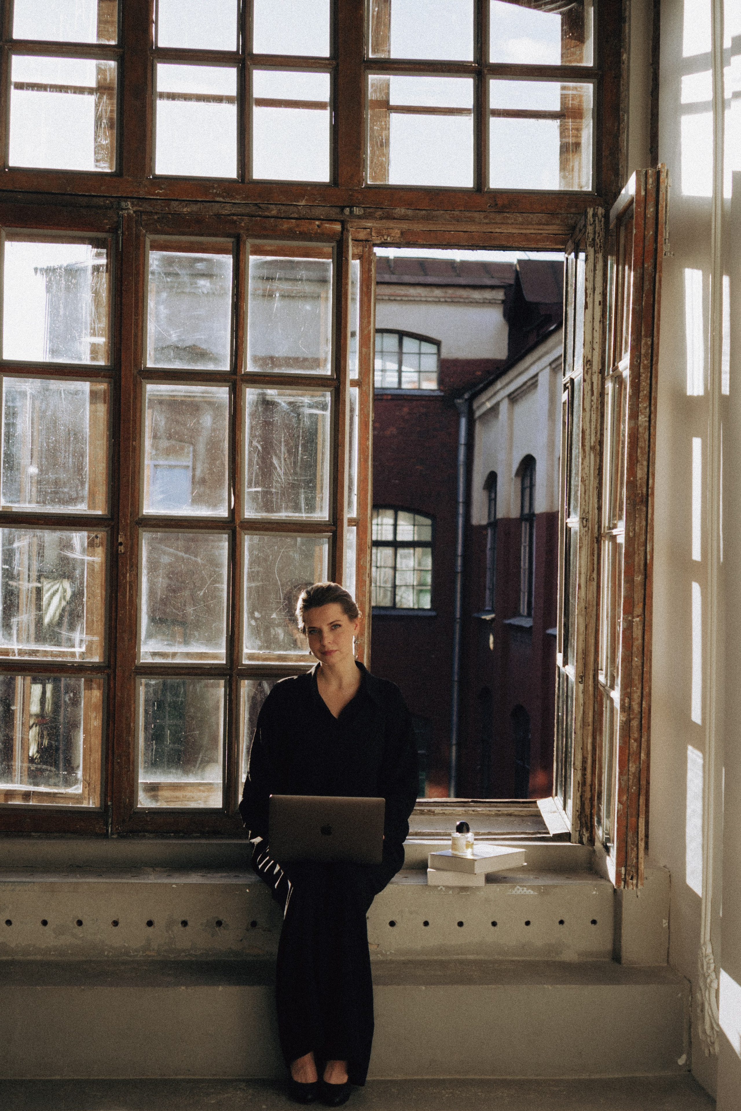 ФОТОСЕСИИЯ В СТУДИИ ДЛЯ ДЕВУШКИ ПСИХОЛОГА. Профессиональный фотограф, Санкт-Петербург — Виктория Богомолова