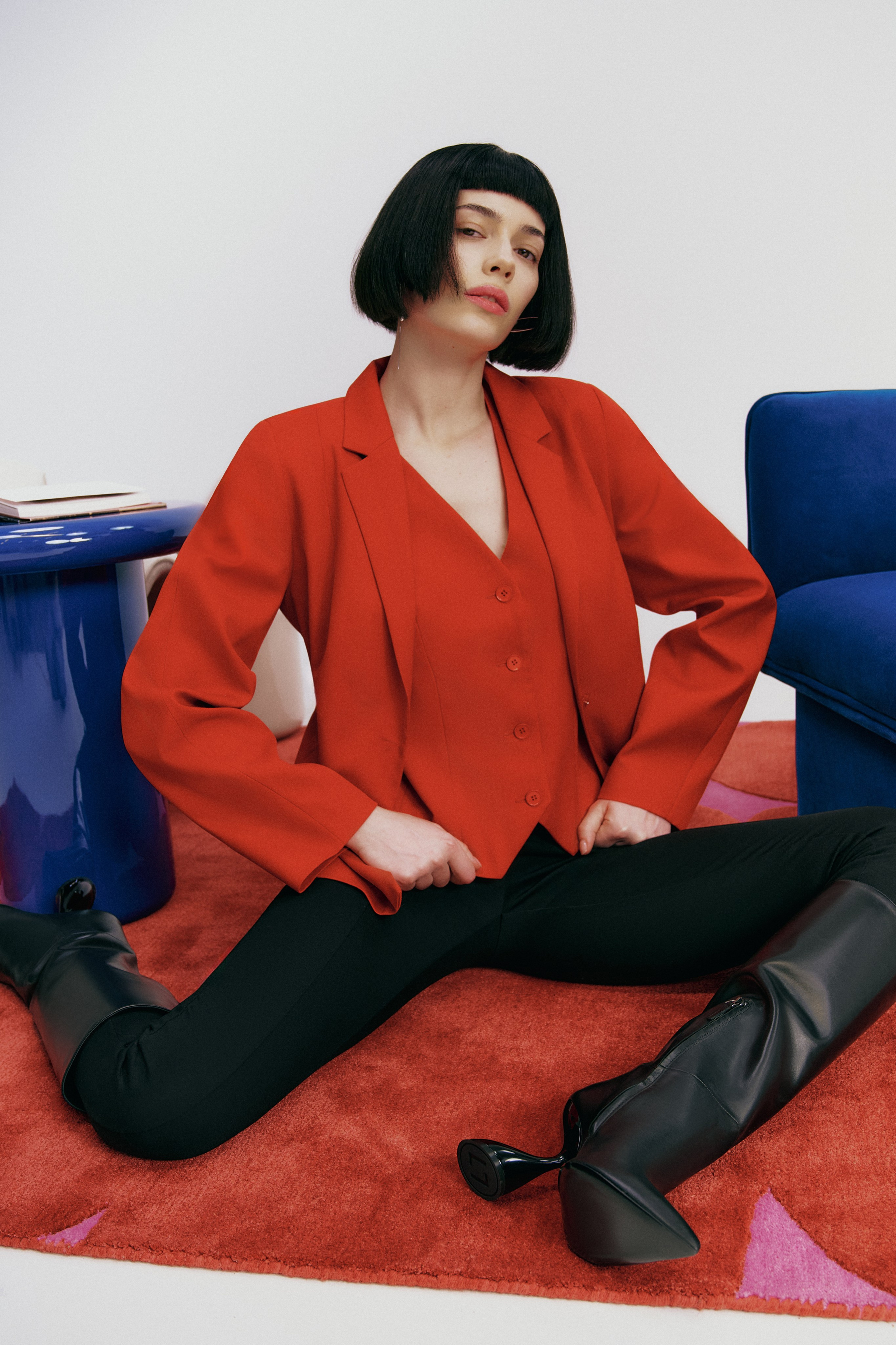 Fashion Rebels SS26 Campaign. Аксёнова Оля — сет-дизайнер, художник-постановщик, Москва