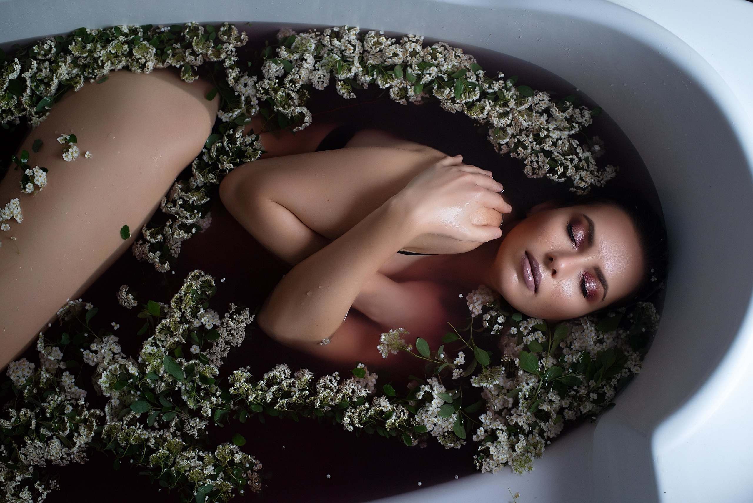 ФОТОПРОЕКТ — FLOWER BATH. Доброго времени суток! Меня зовут Куличкова Юлия — я фотограф Ваших эм
