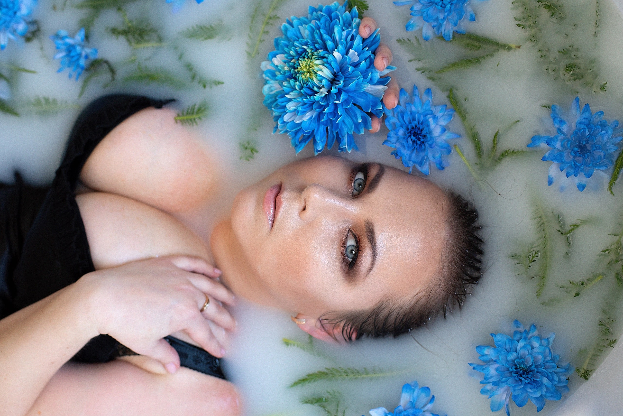 ФОТОПРОЕКТ — FLOWER BATH. Доброго времени суток! Меня зовут Куличкова Юлия — я фотограф Ваших эм