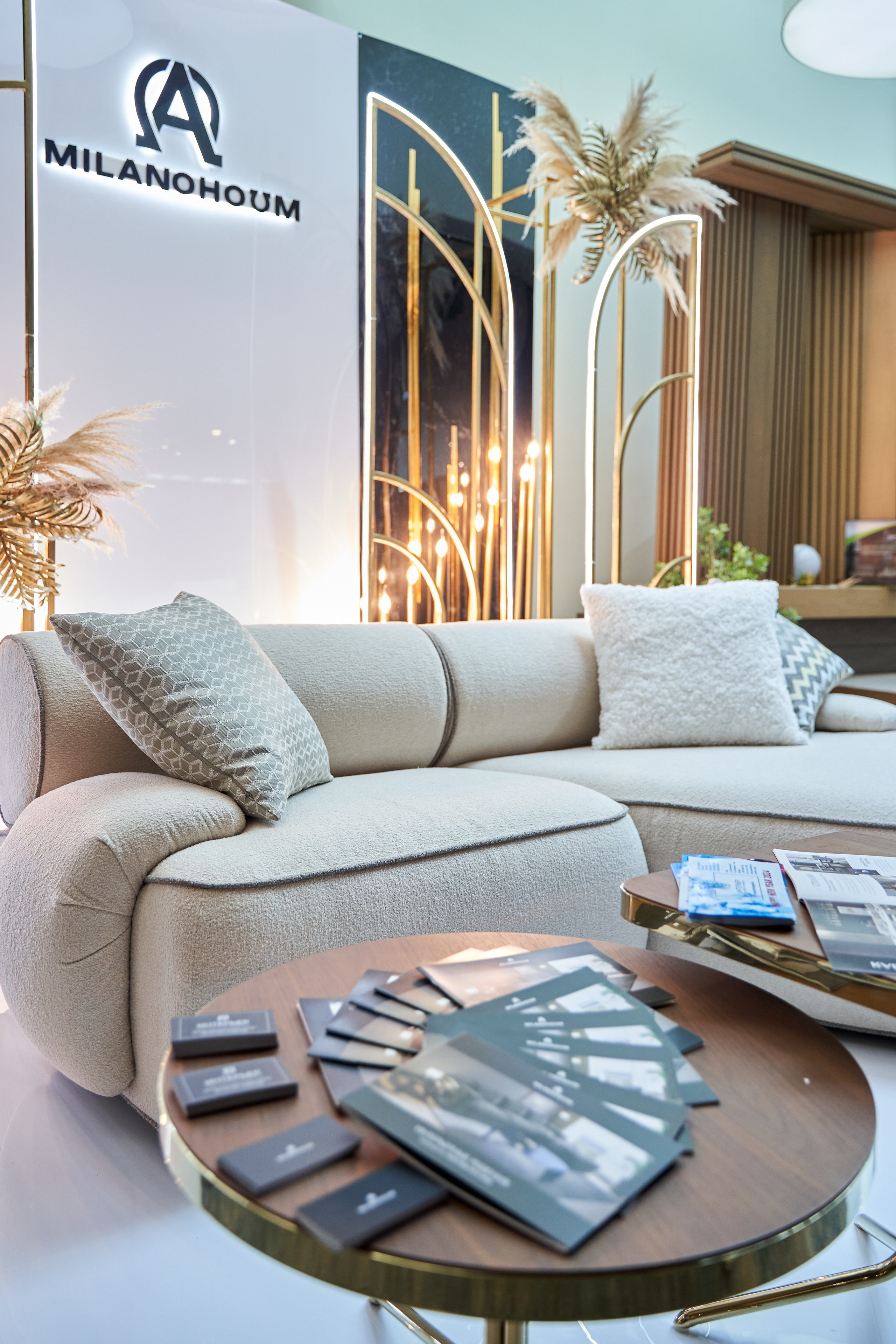 Выставка мебели MilanaHome. Фото и видео съемка в Сочи Адлере Красной поляне