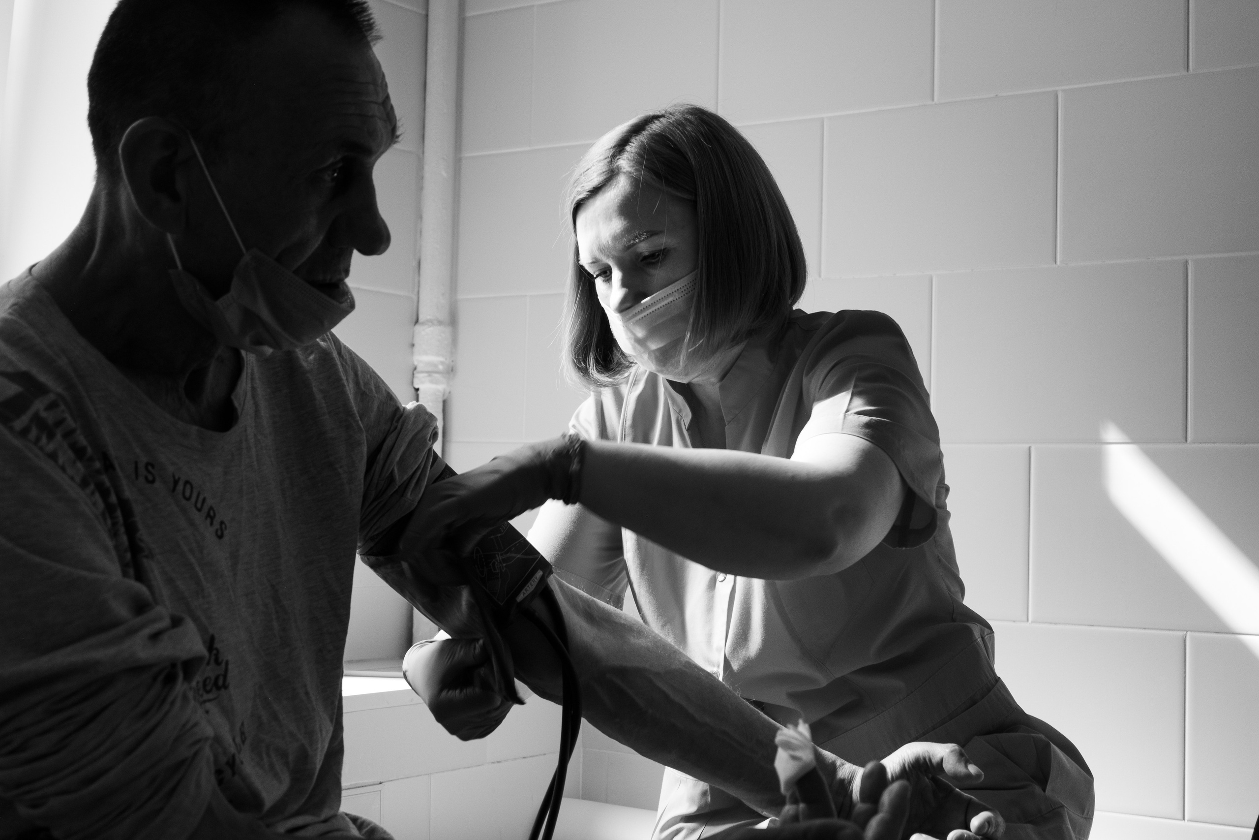 Eugene Shalnov charity documentary photograher 