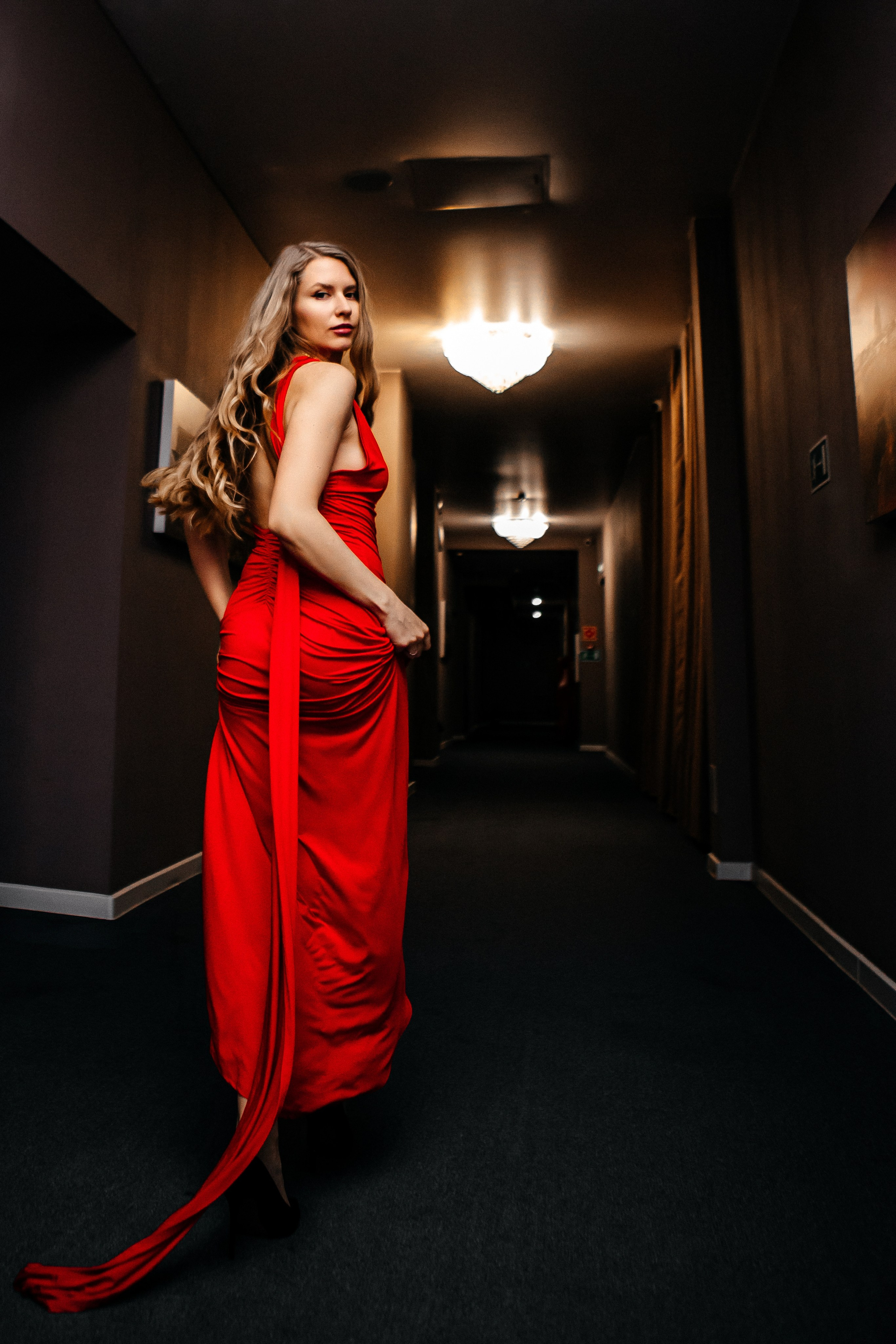 Анастасия в отеле Kempf. Elena Sova — семейный и женский фотограф в Санкт-Петербурге