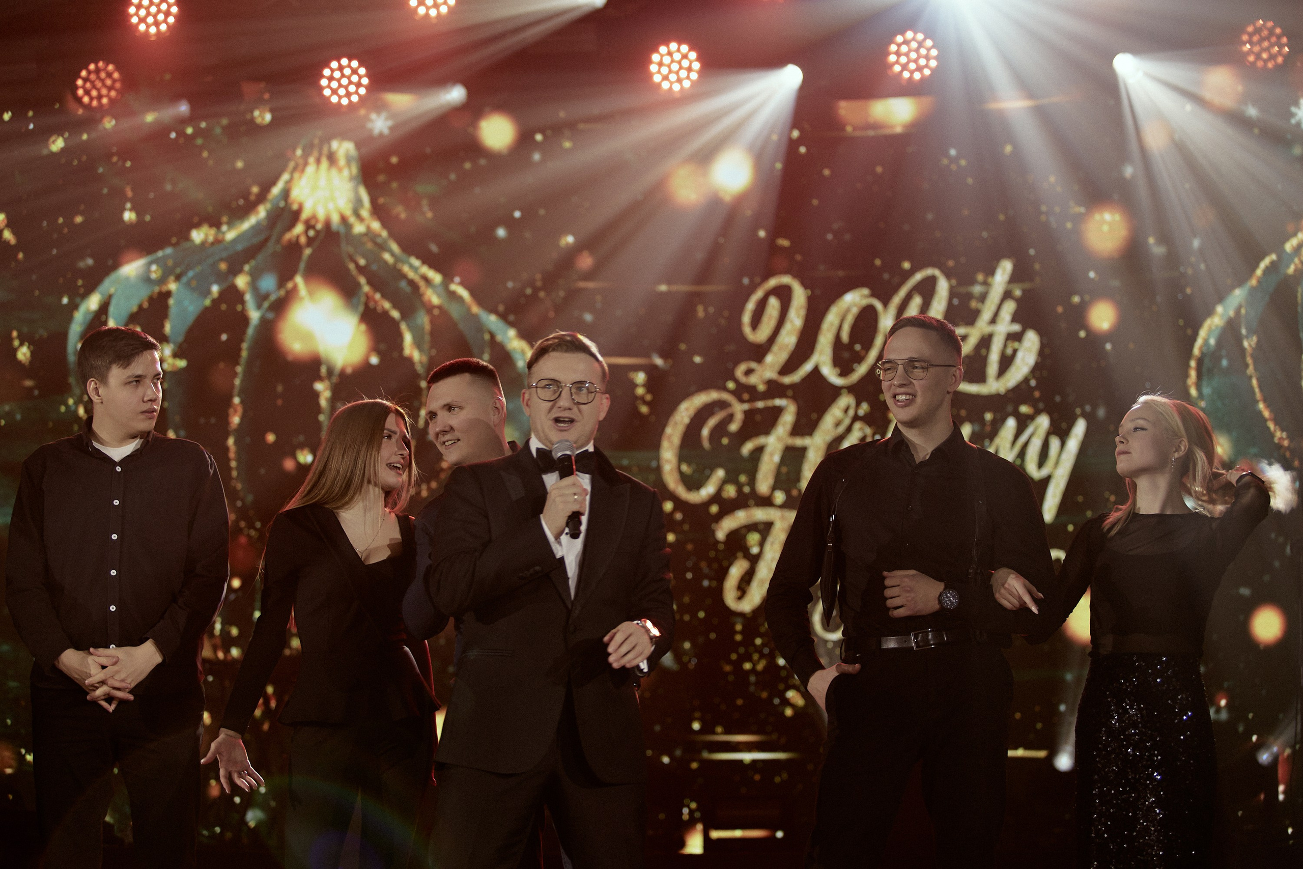 СЭ/ТНМК. Happy New Year. Дмитрий Мазуркевич: Профессиональный Репортажный Фотограф