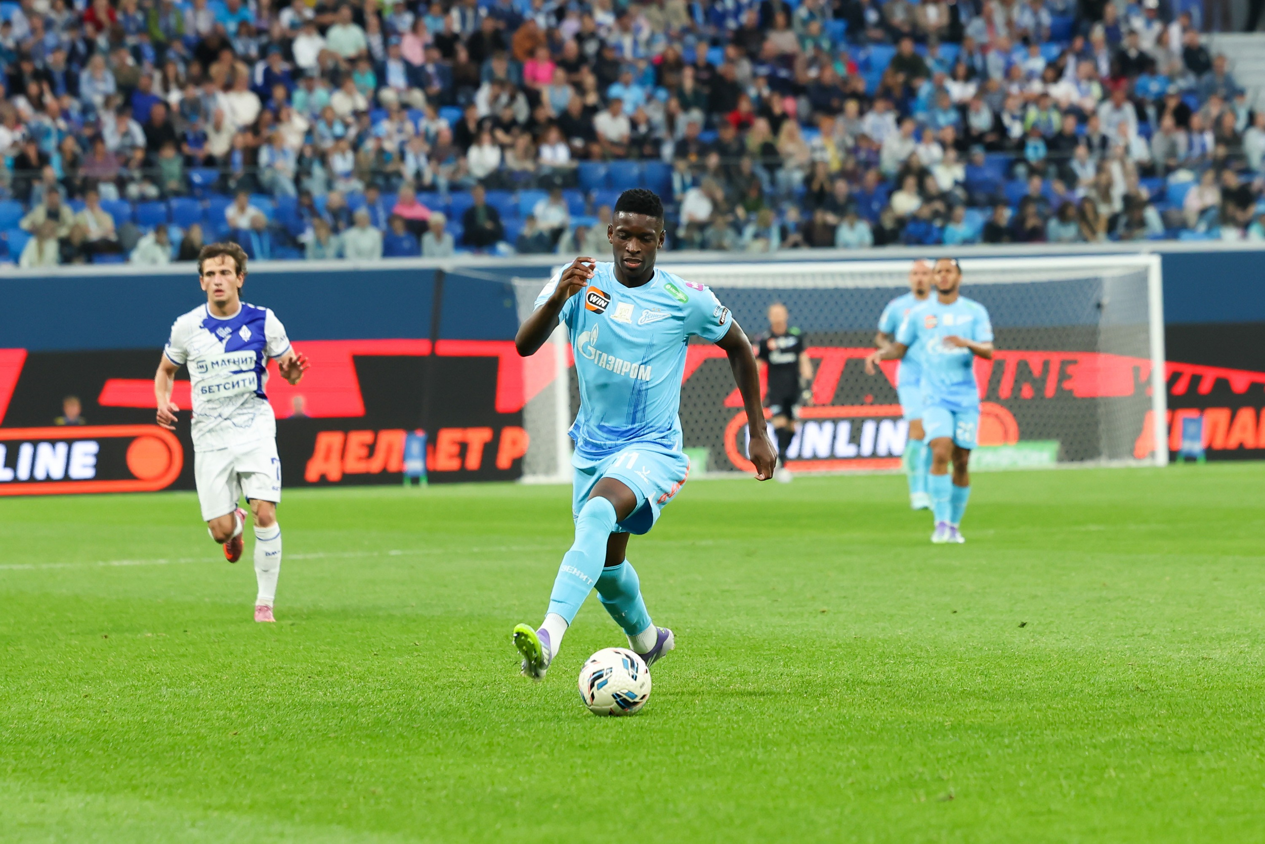 ФК «Зенит» — ФК «Динамо» Махачкала 23.08.2025. Спортивный и репортажный фотограф Антон Тереханов