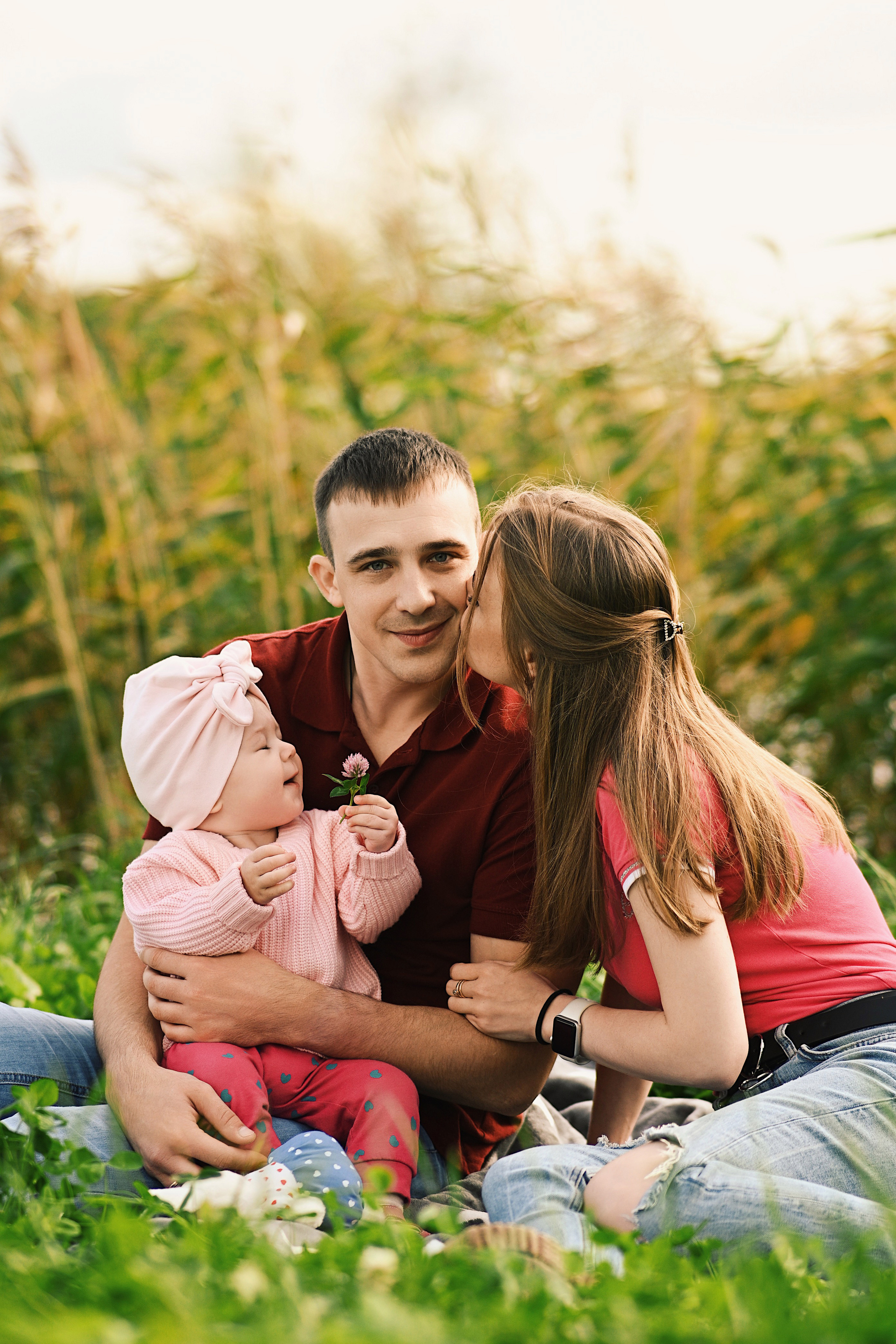 Семейная фотосессия на улице. Семейный и свадебный фотограф в Санкт-Петербурге Гришин Юрий