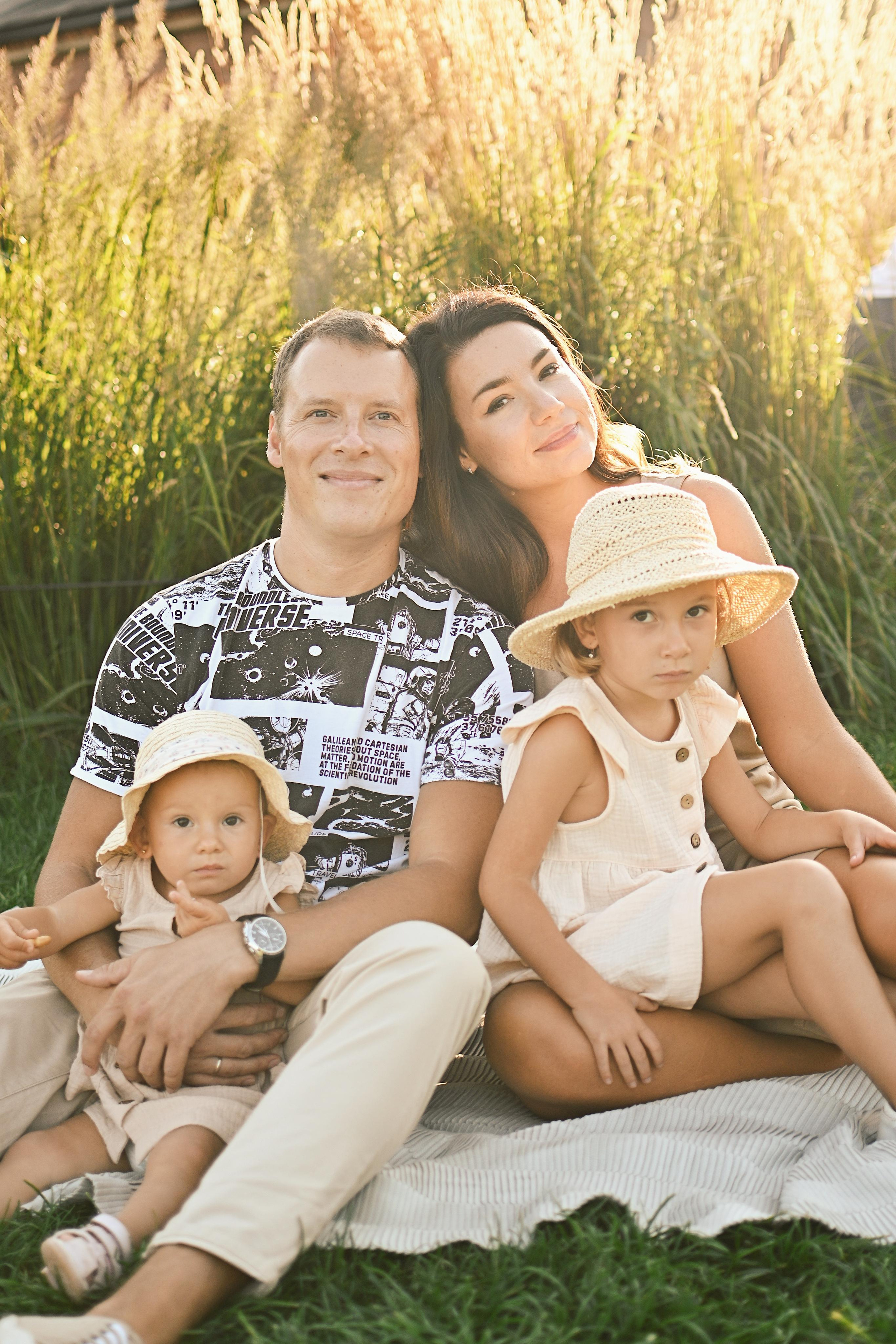 Фотосессия в Новой Голландии. Семейный и свадебный фотограф в Санкт-Петербурге Гришин Юрий