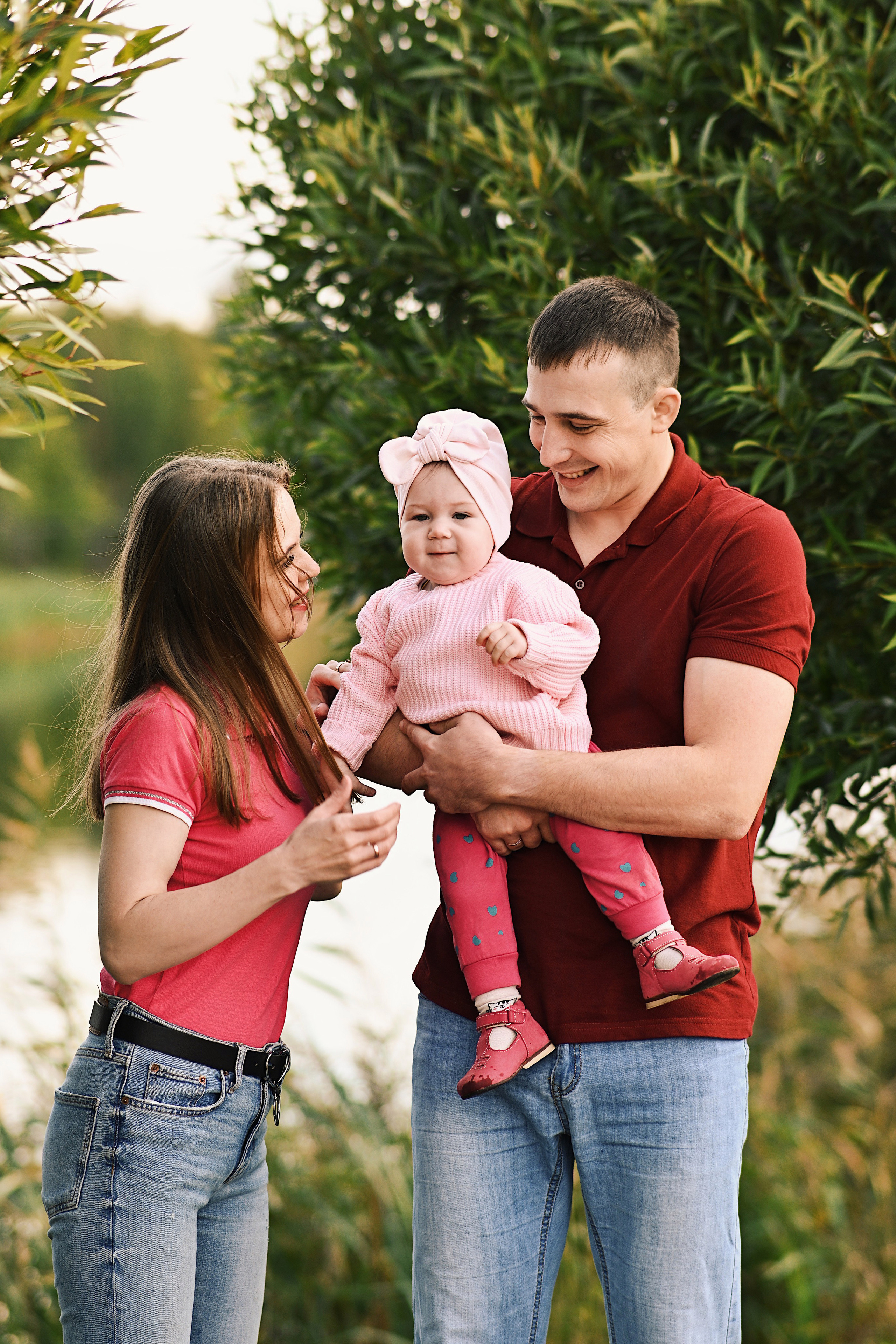 Семейная фотосессия на улице. Семейный и свадебный фотограф в Санкт-Петербурге Гришин Юрий