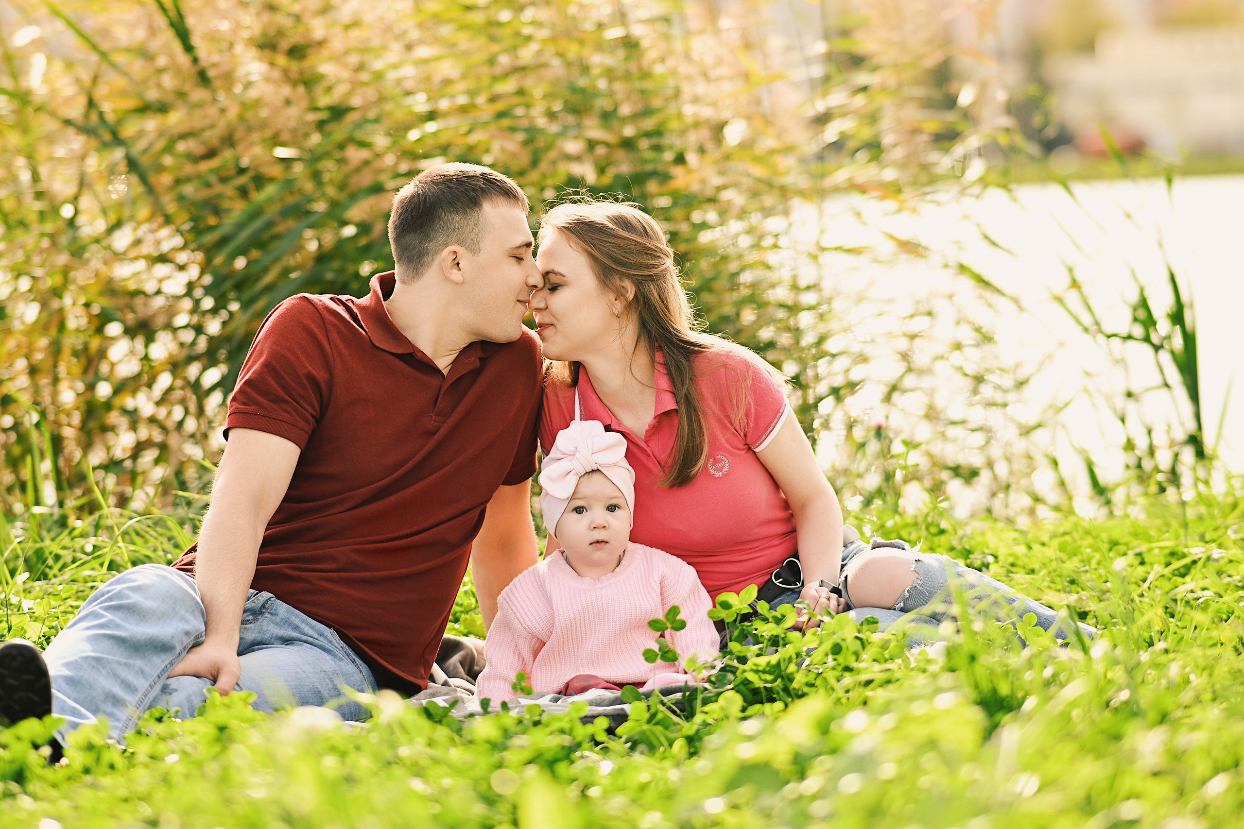 Семейная фотосессия на улице. Семейный и свадебный фотограф в Санкт-Петербурге Гришин Юрий