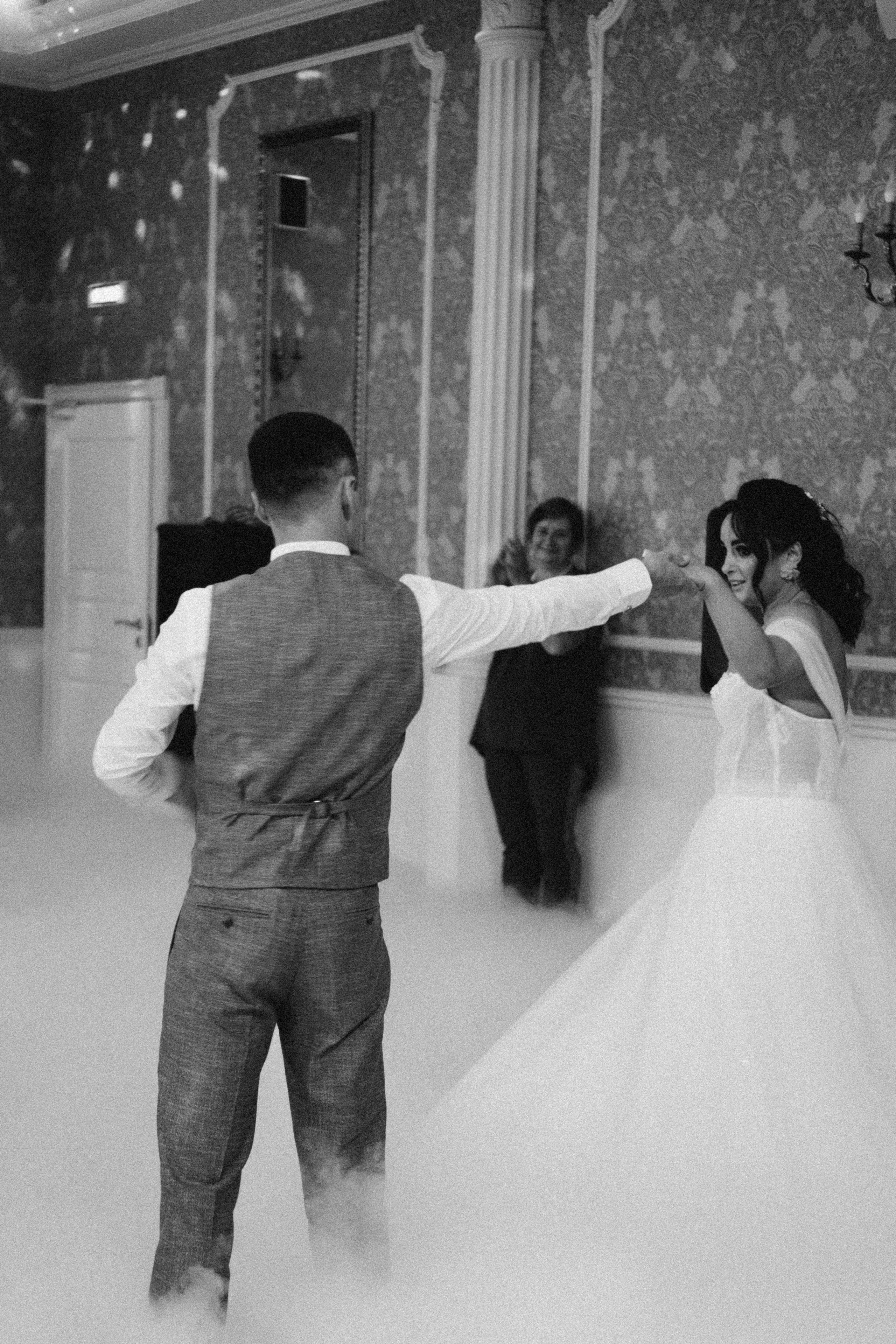 ТАНЕЦ ЖЕНИХА И НЕВЕСТЫ. Профессиональный фотограф, Санкт-Петербург — Виктория Богомолова