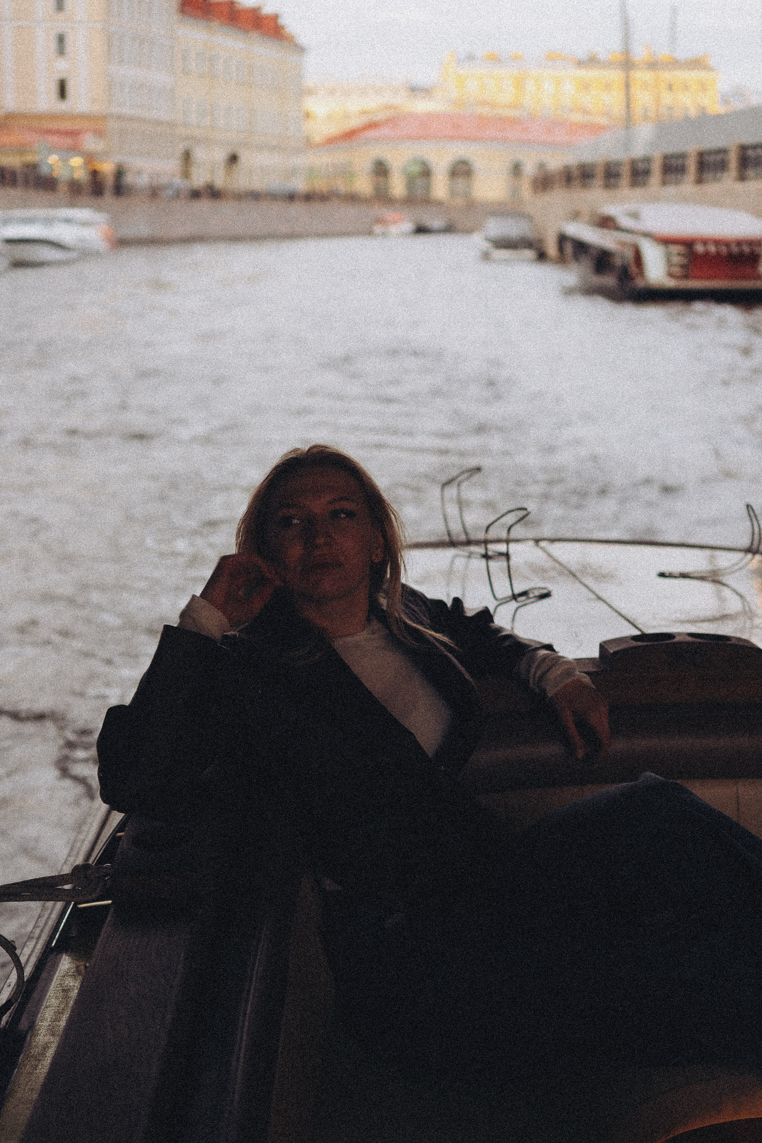 ДЕВУШКИ НА КАТЕРЕ. Профессиональный фотограф, Санкт-Петербург — Виктория Богомолова