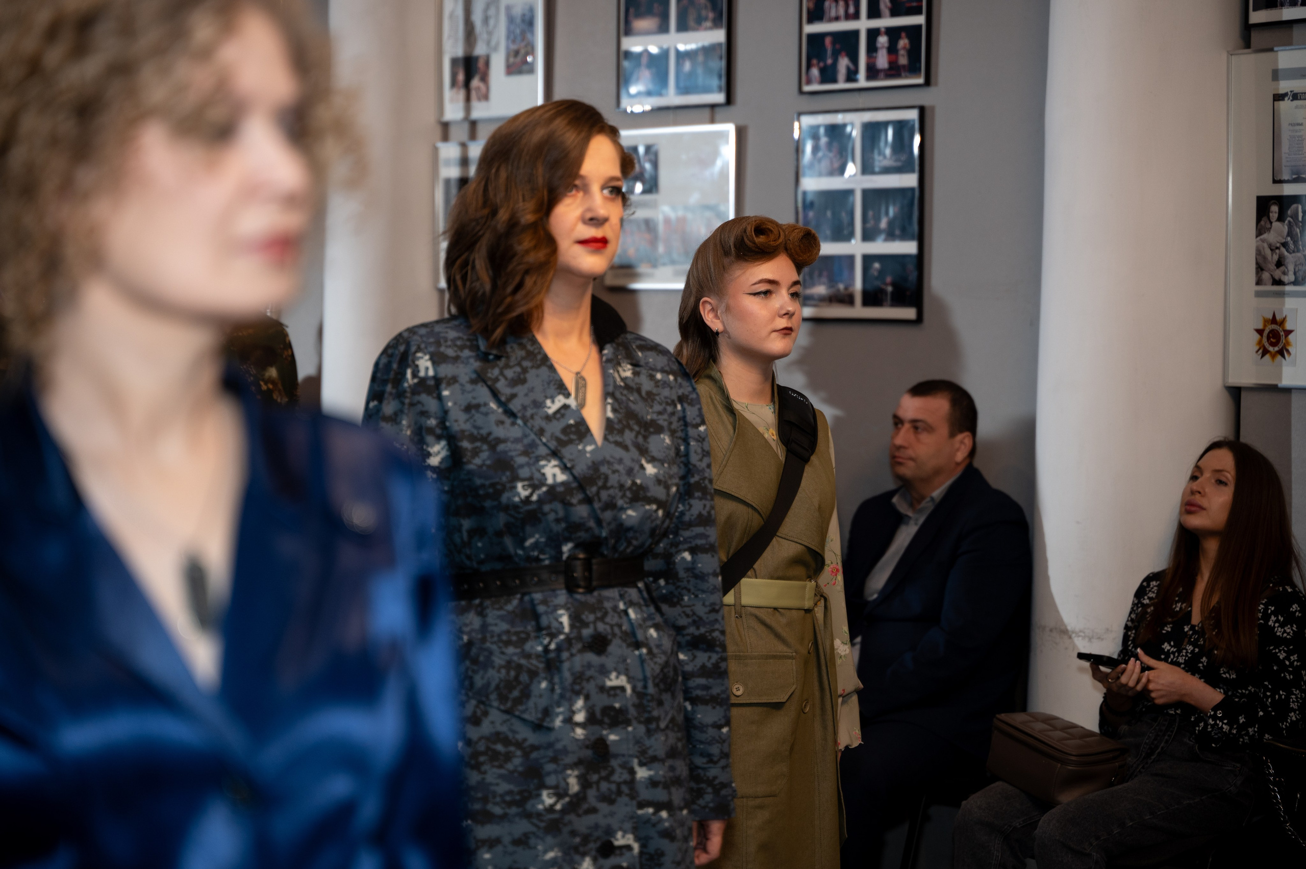 Закрытый показ милитари «Своя трансформация» дизайнера Юлии Бойченко | 24.04.2025. Фотограф в Омске Елизавета Кириллова