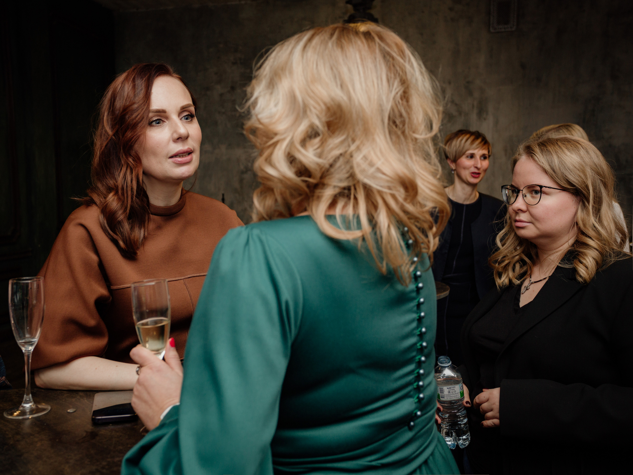 Выпускной Код Публичности. Деловая и Бизнес съемка в  Москве Инесса Грушко