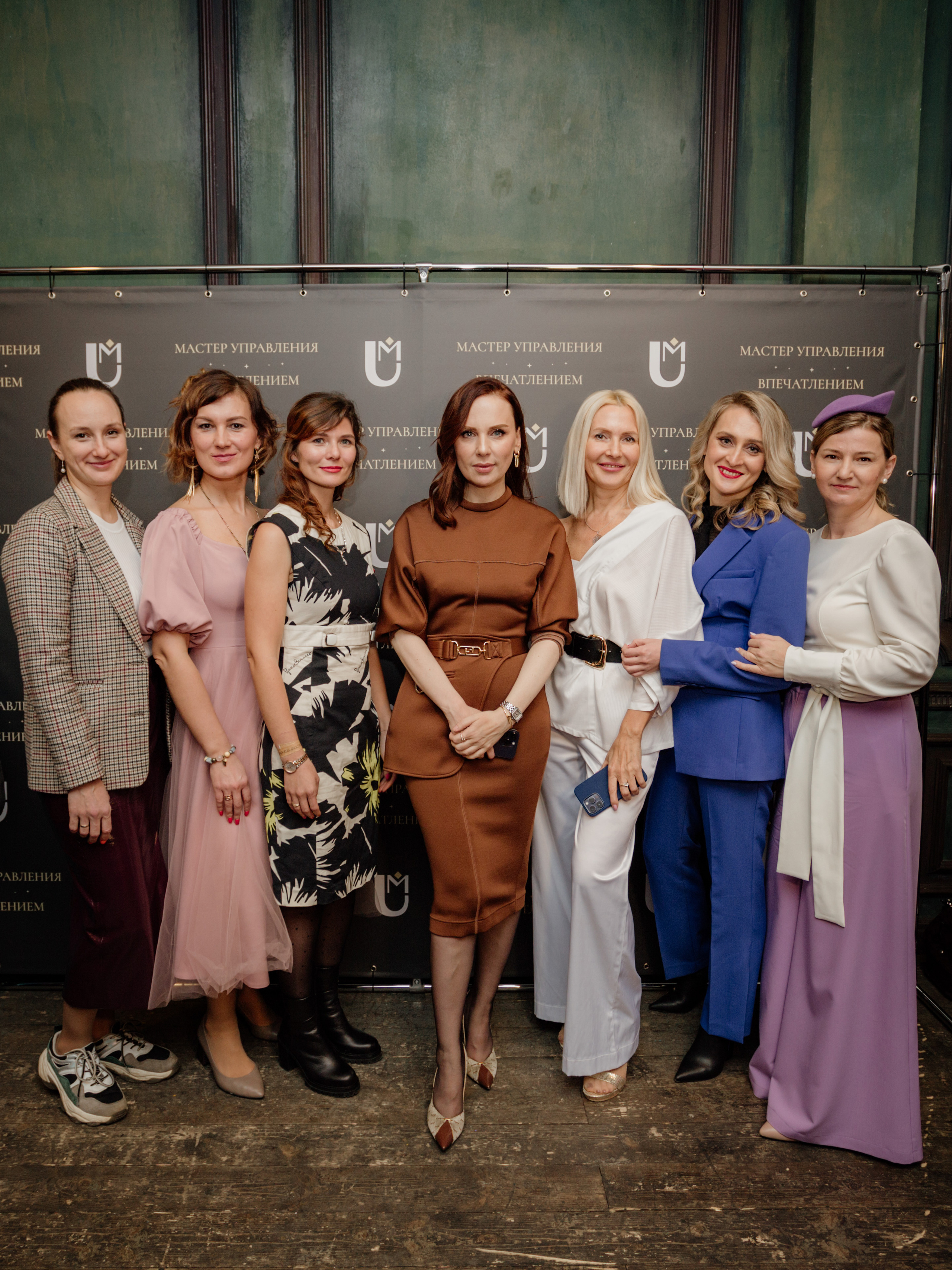 Выпускной Код Публичности. Деловая и Бизнес съемка в  Москве Инесса Грушко