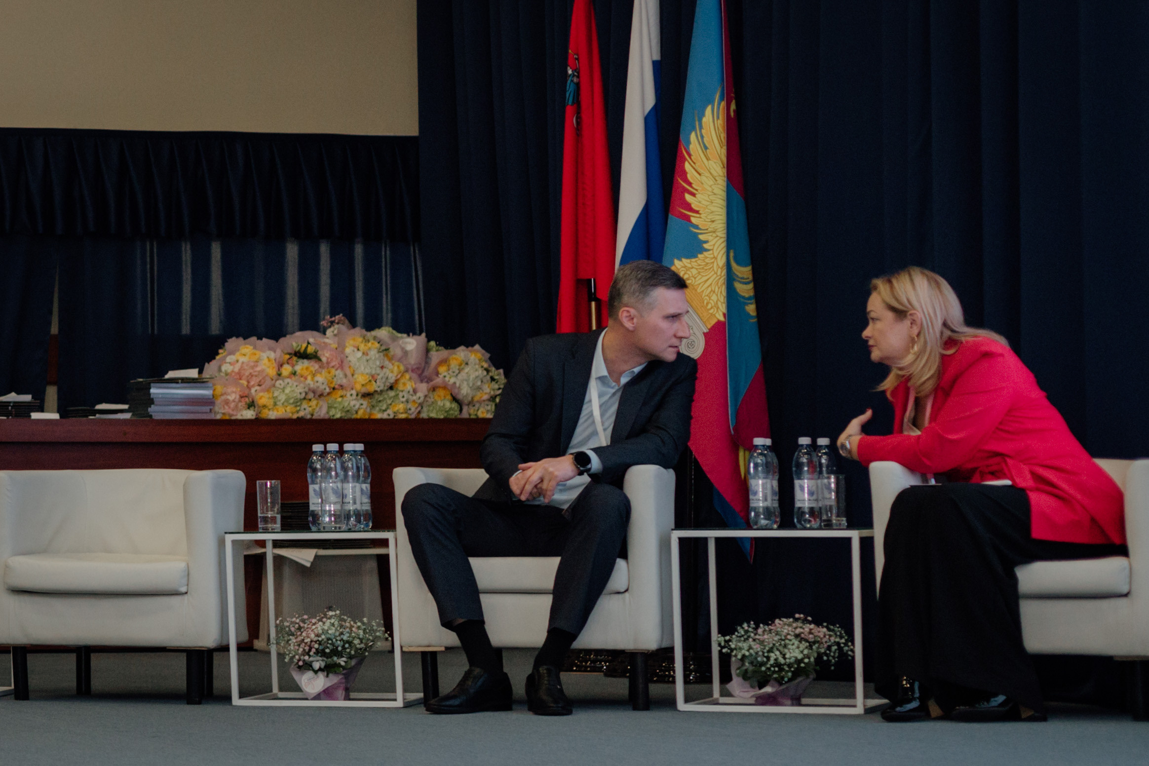 Форум Женский Бизнес Путь к Успеху. Деловая и Бизнес съемка в  Москве Инесса Грушко