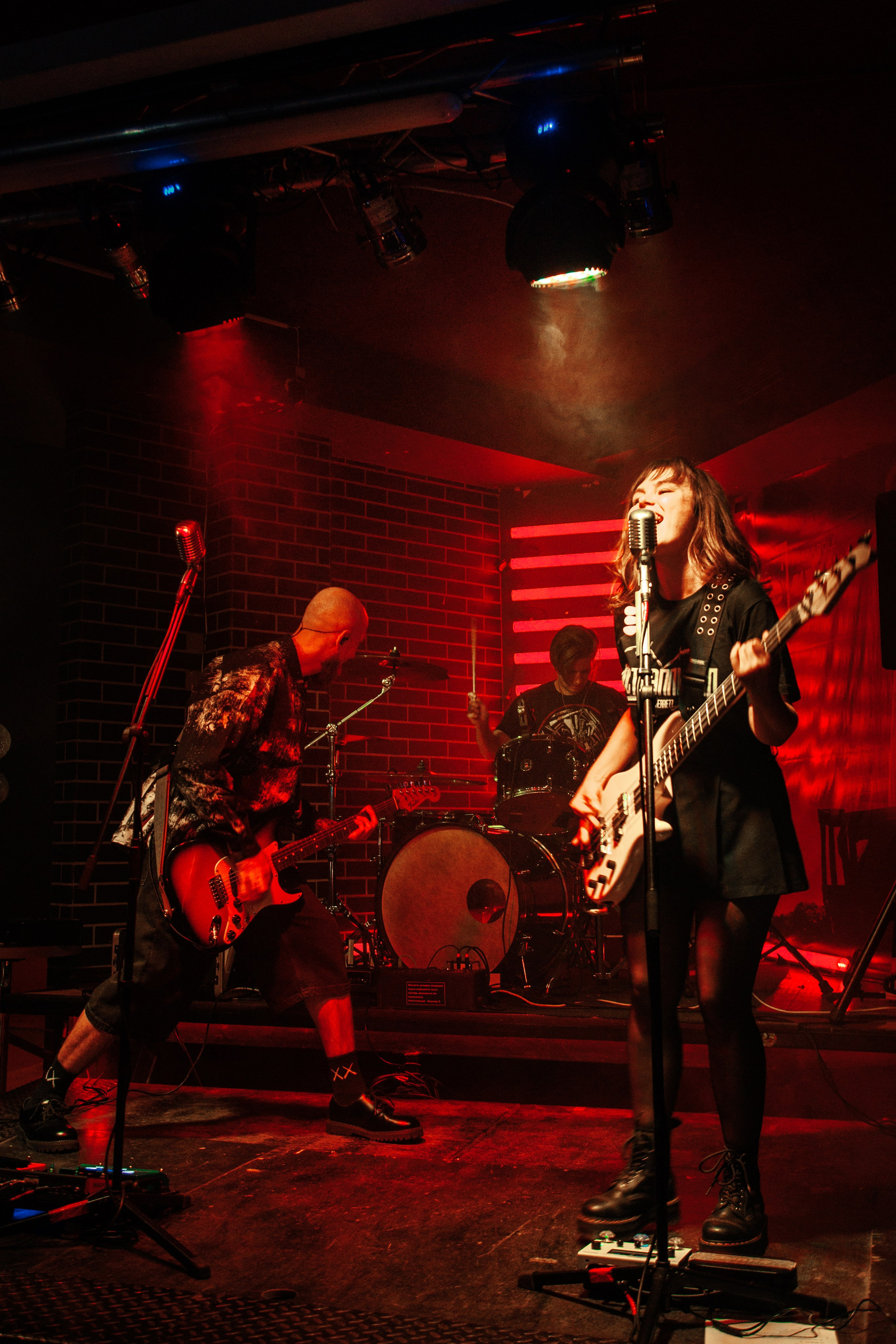 Концерт группы THE CHERRIEZZ. Фотограф в Волгограде Норченко Светлана