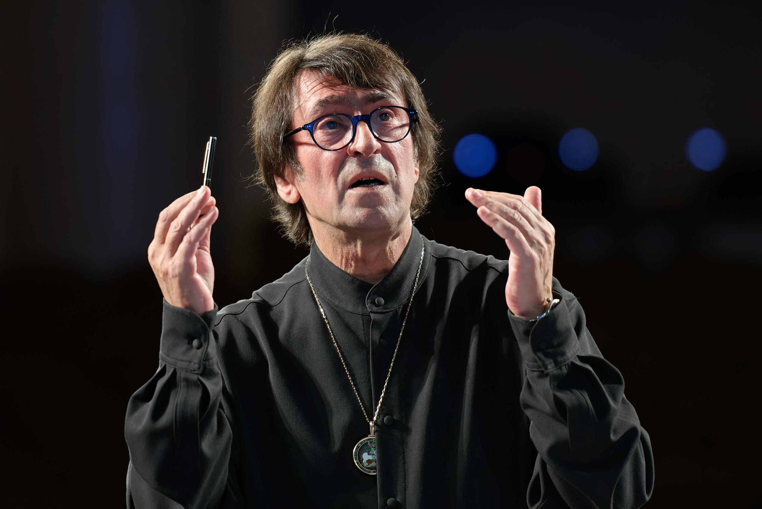 Концертный фотограф в Сочи. Репортажный фотограф в Сочи Евгений Реутов