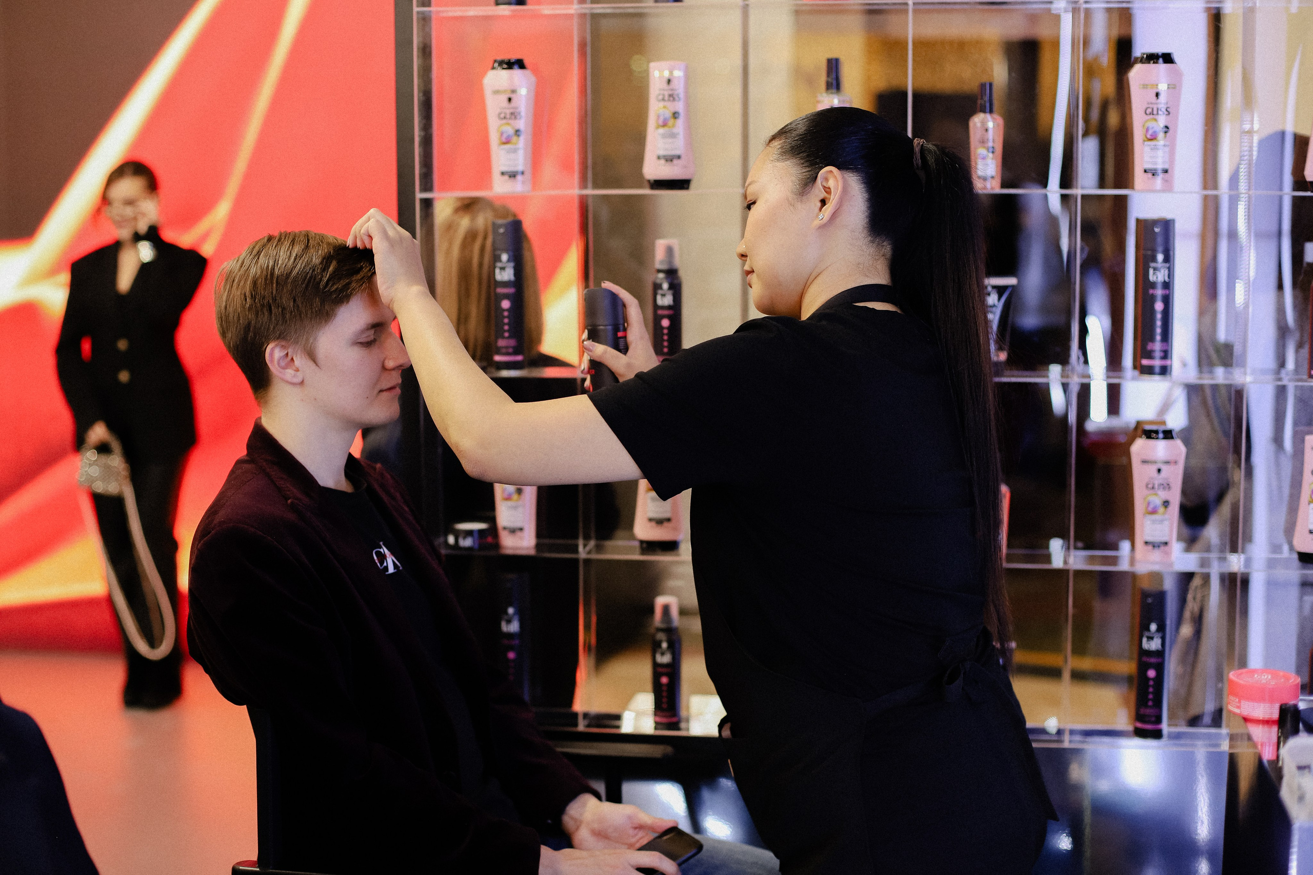 16.10 FWA зона Schwarzkopf и Perwoll. Фотограф в Алматы и Москве Даша Пушкина