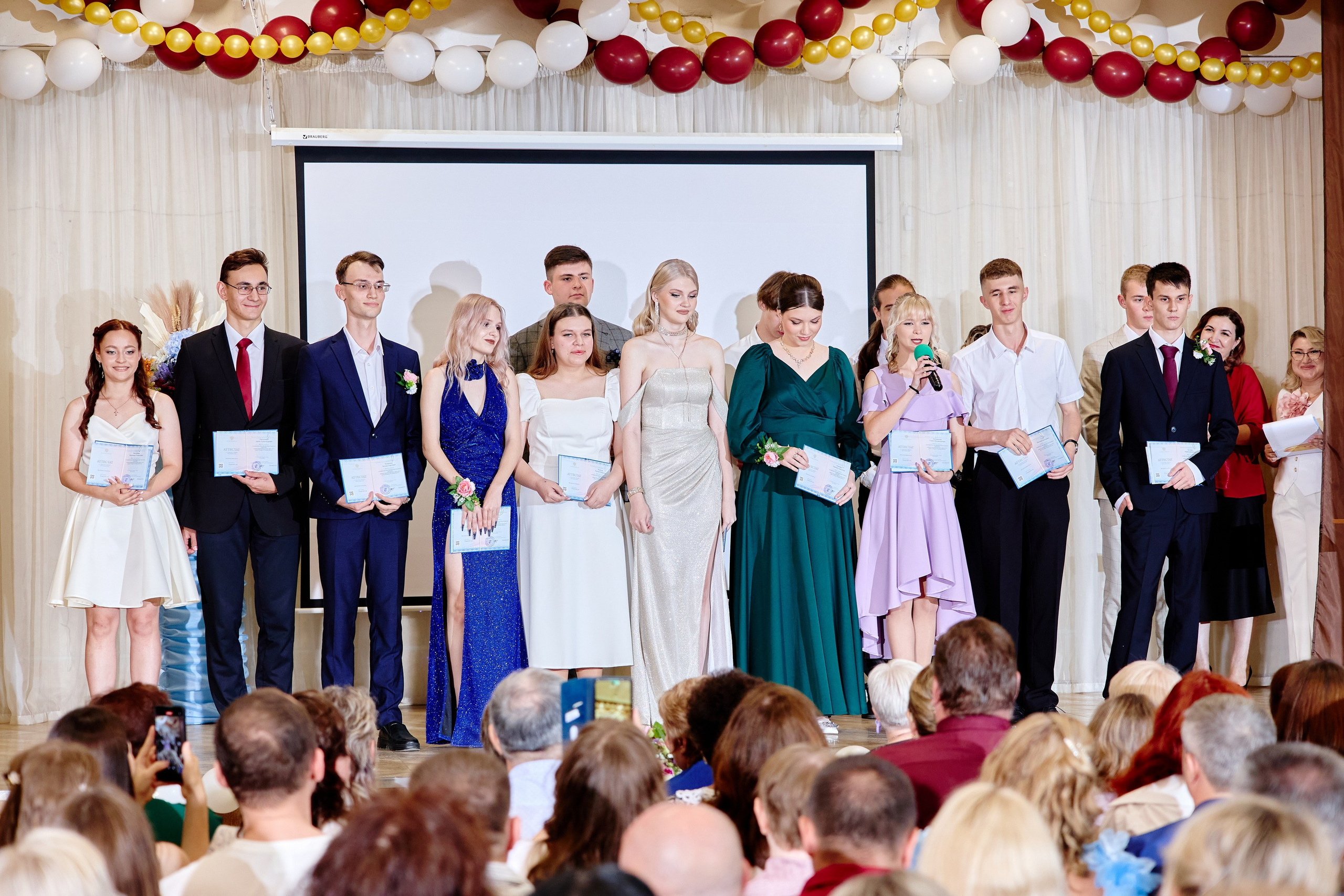 Выпускной 35 Сош. Фотограф Выпускные альбомы Таганрог Сергей Коробченко