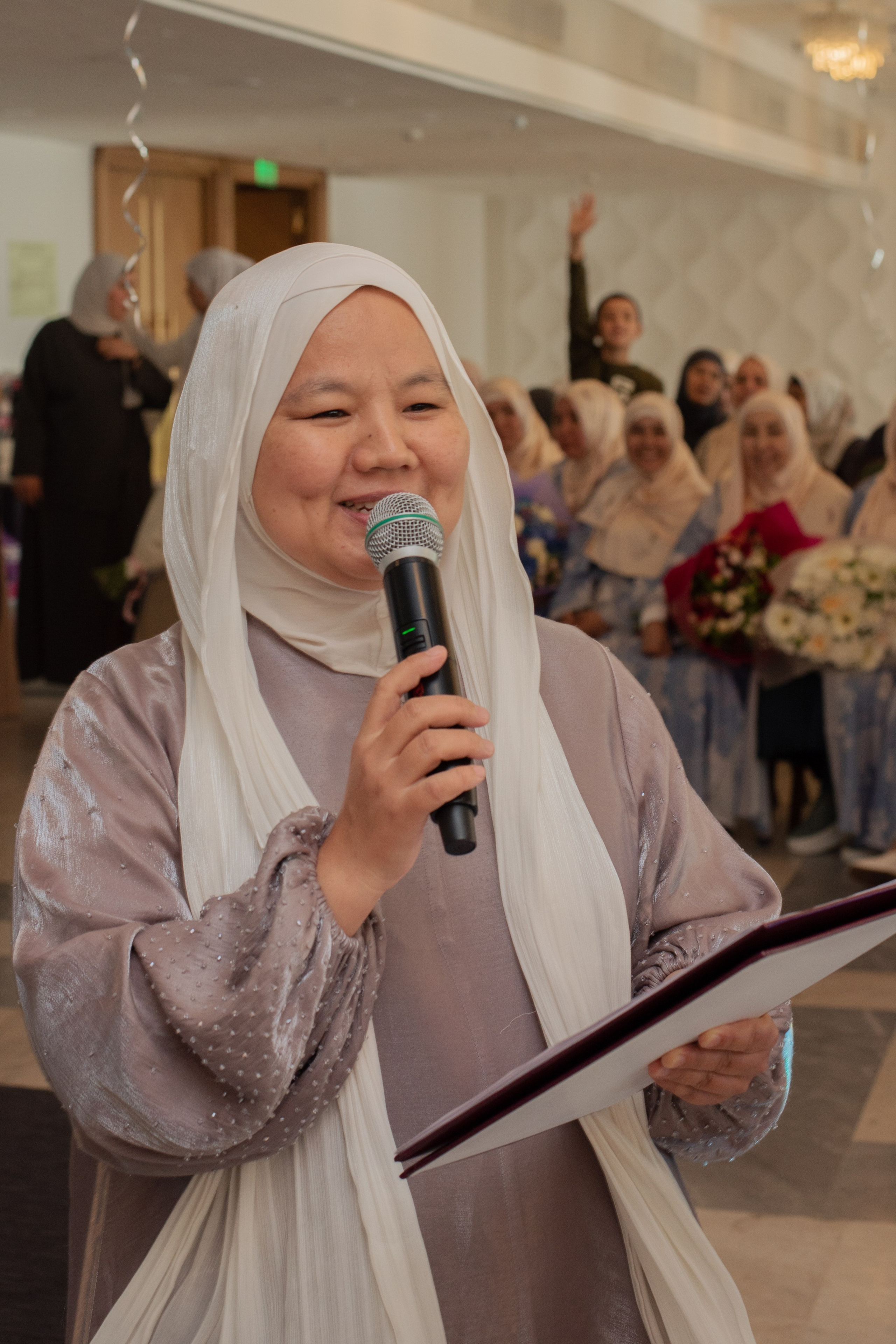 Выпускной в Евразийской женской гуманитарной академии. Лина Курочка — ваш фотограф