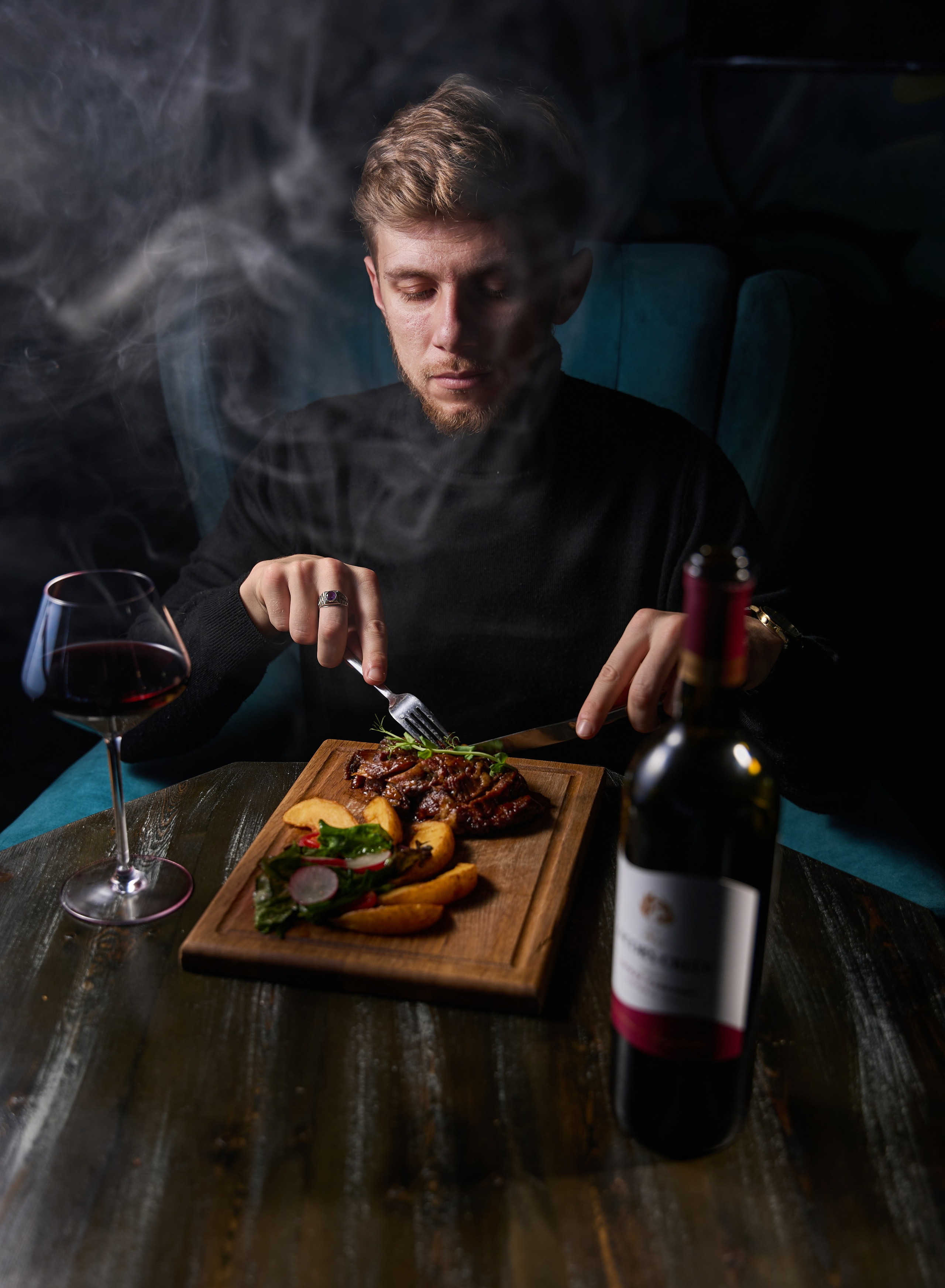 TOOMAN. Портретный фотограф в Павлодаре Руслан Насыров