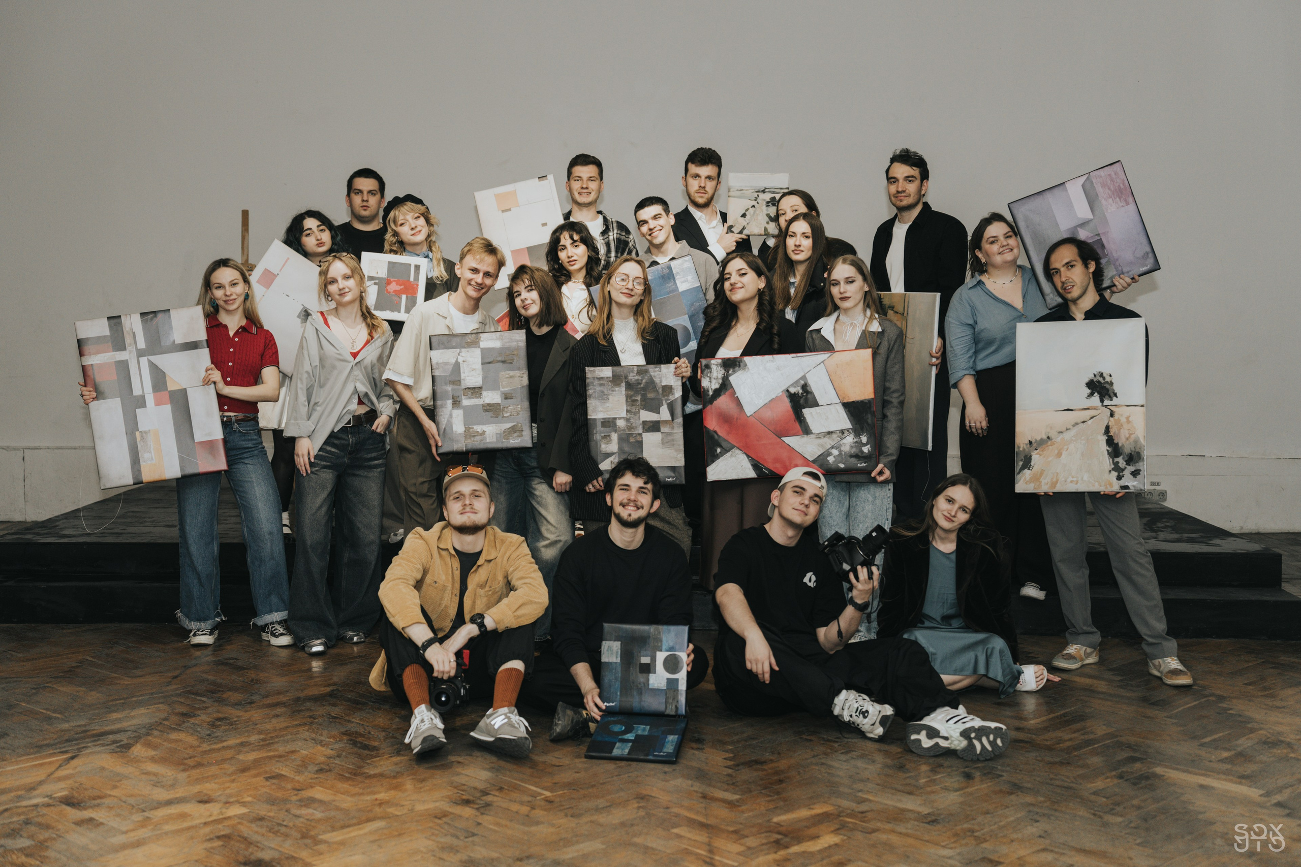 BAKED ROLL x Grad! ent