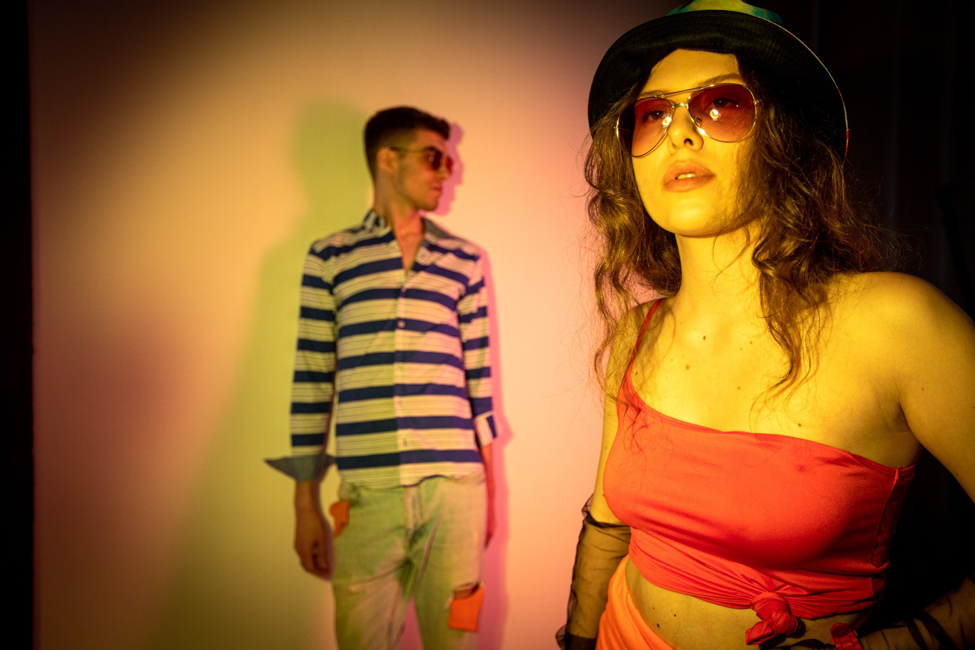 «Смотри Шире» — съёмка для бренда одежды. Репортажный, промышленный и маркетплейс-фотограф Дмитрий Чернат